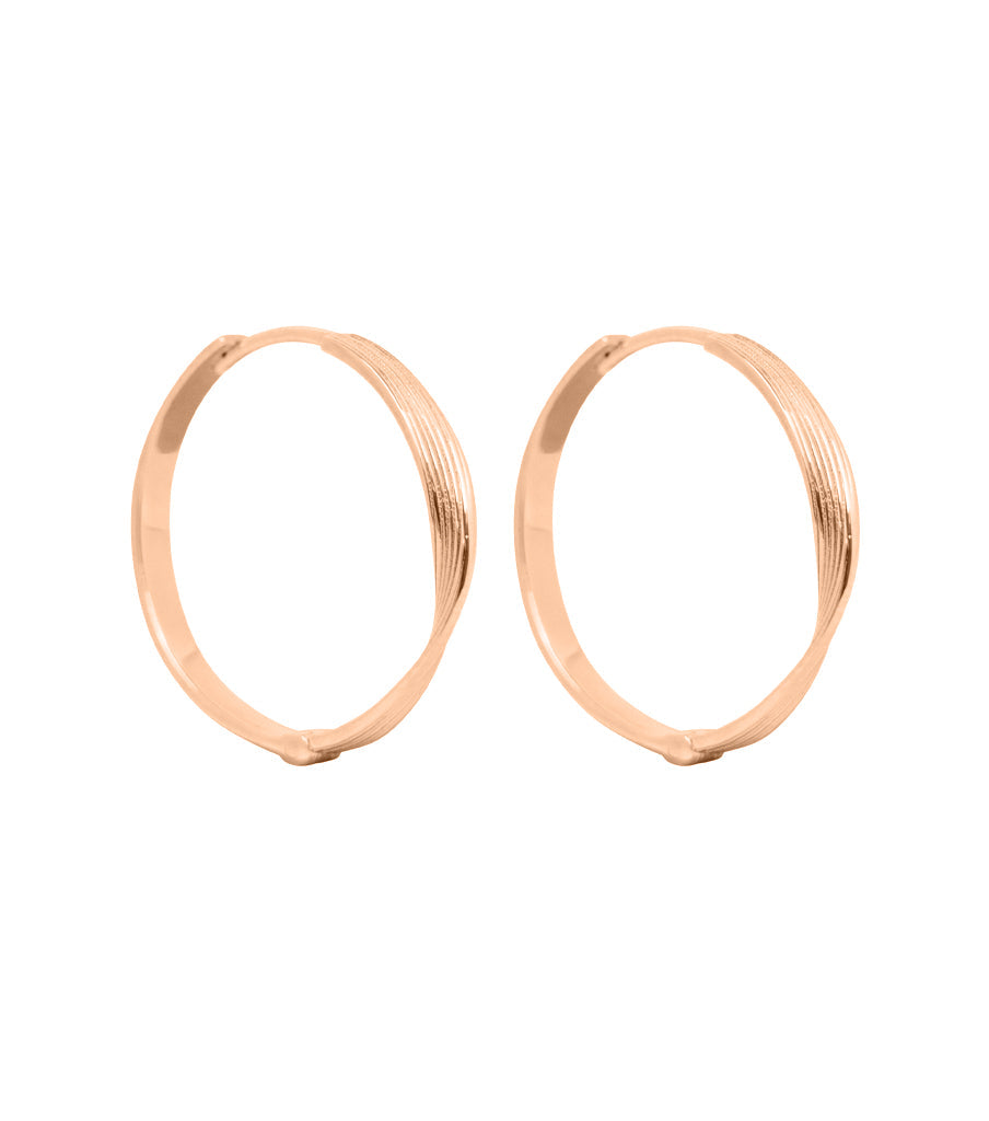 Oorbellen - large swirled click