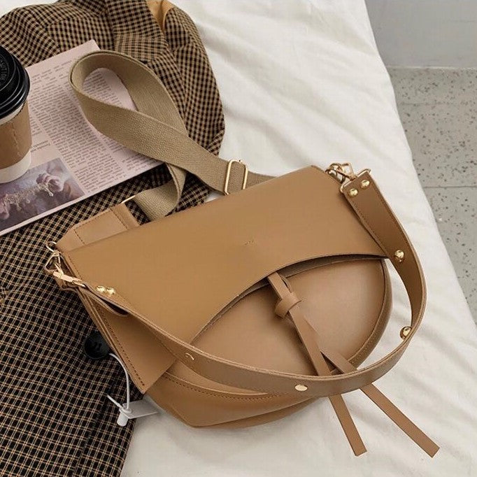 Fera | Vegan Leren Schoudertas met Subtiele Details