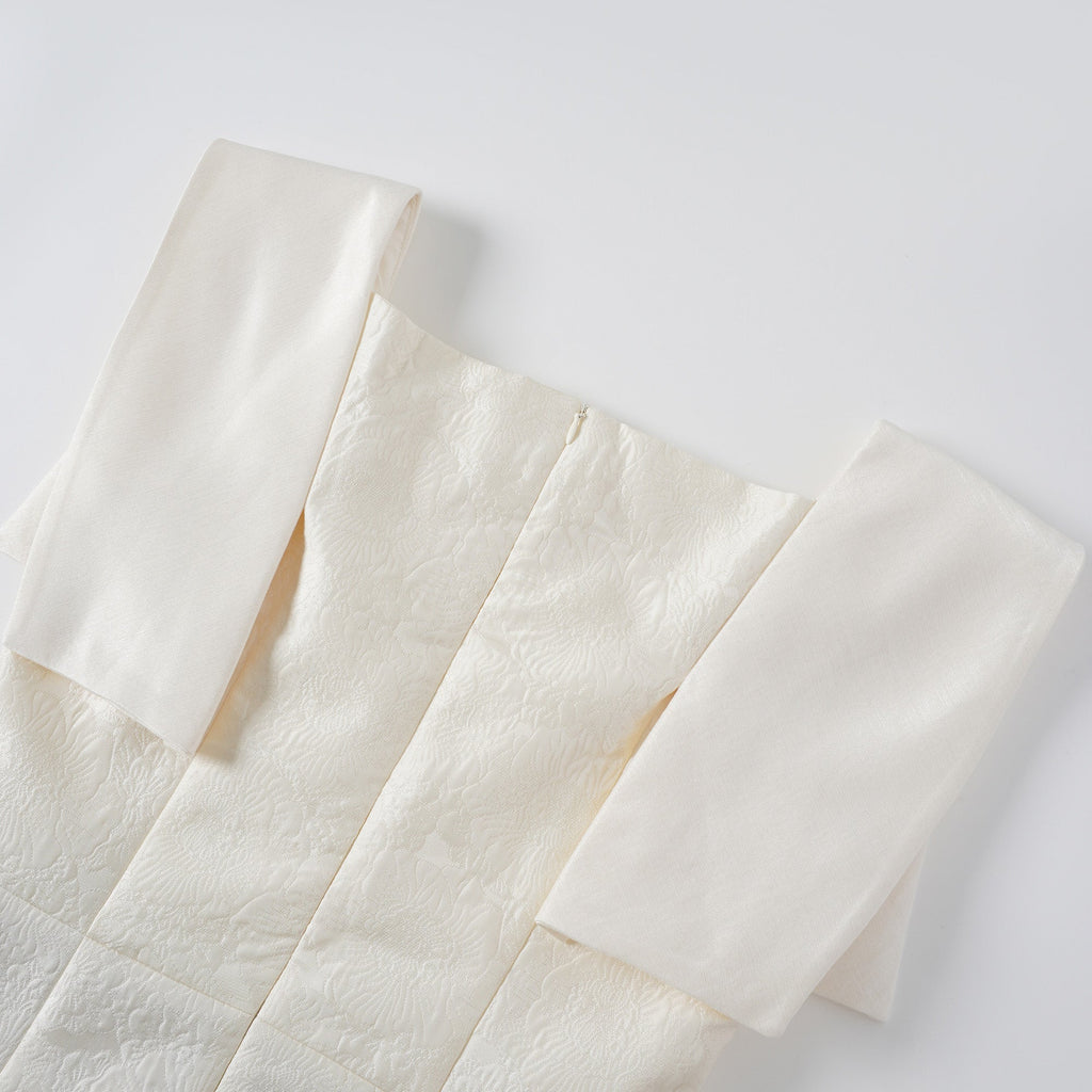 Léa Vit Blommig applikation Virkad Miniklänning