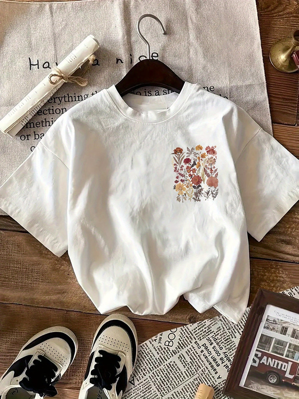 Shaney | T-shirt met Korte Mouwen en Bloemenprint