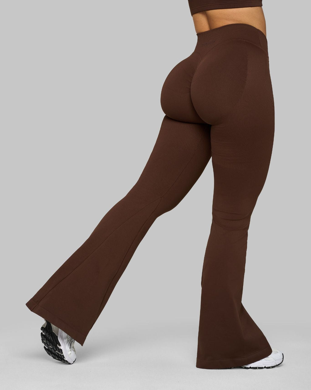 Chiara V Flared Leggings | Bourbon Brown