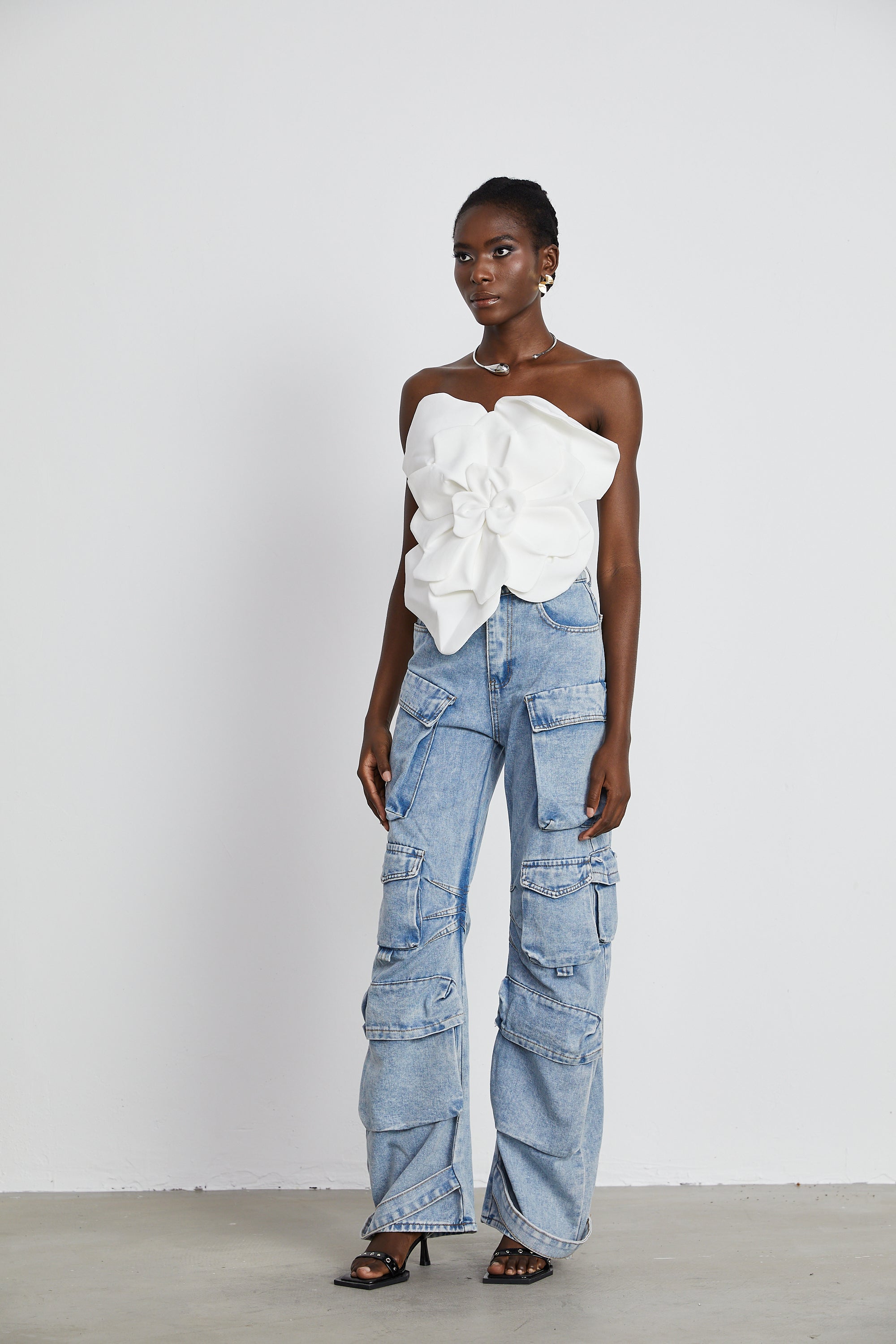 Pénélope White Floral Off-Shoulder Top