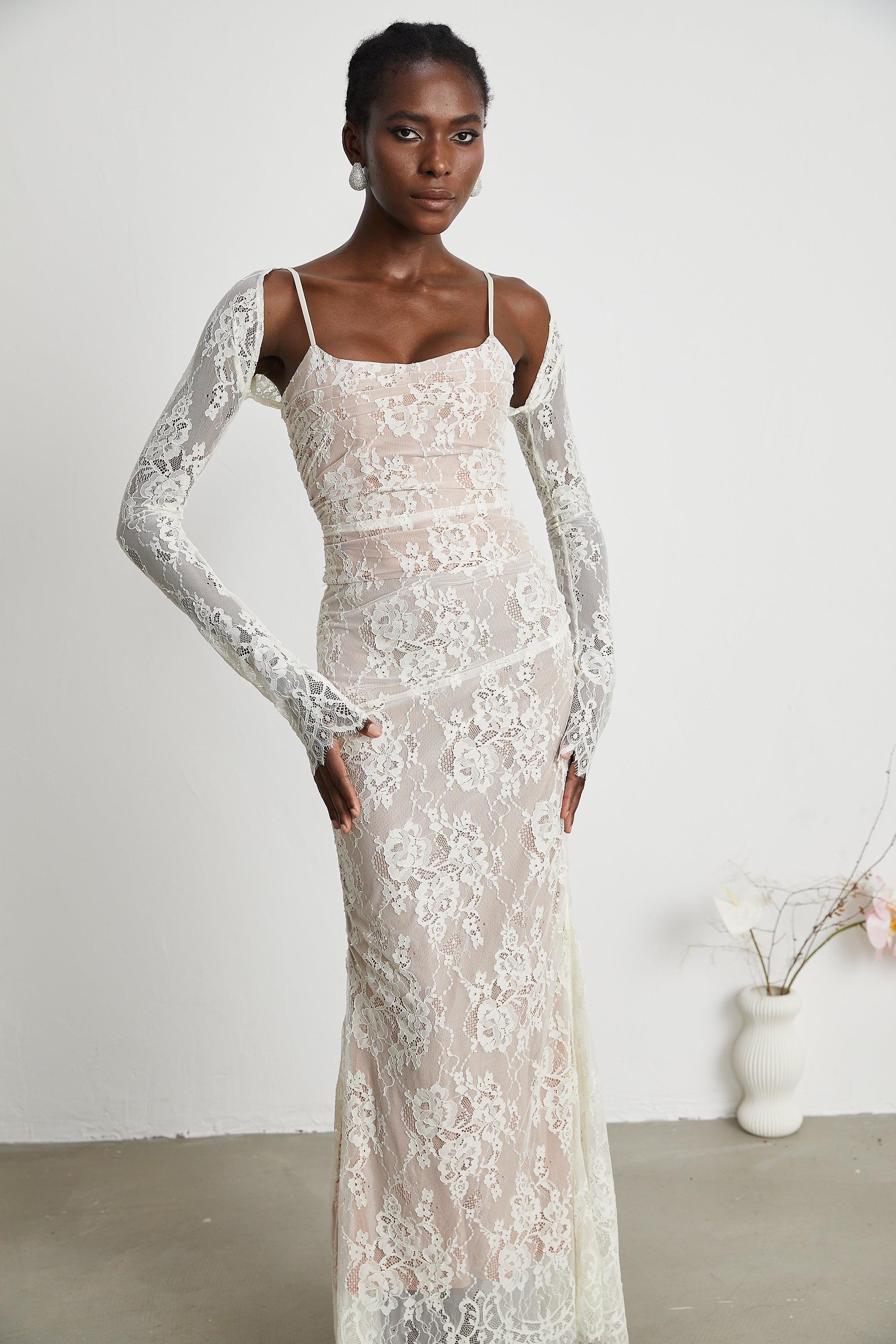 Valérie white floral lace mesh maxi dress