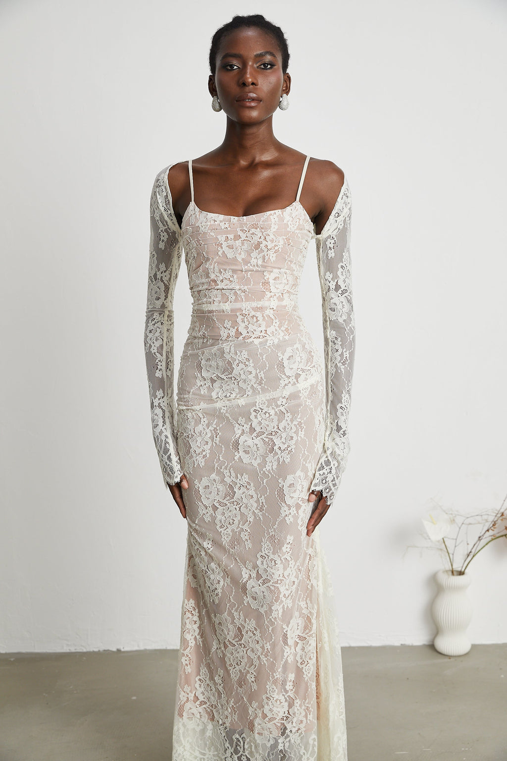 Valérie white floral lace mesh maxi dress