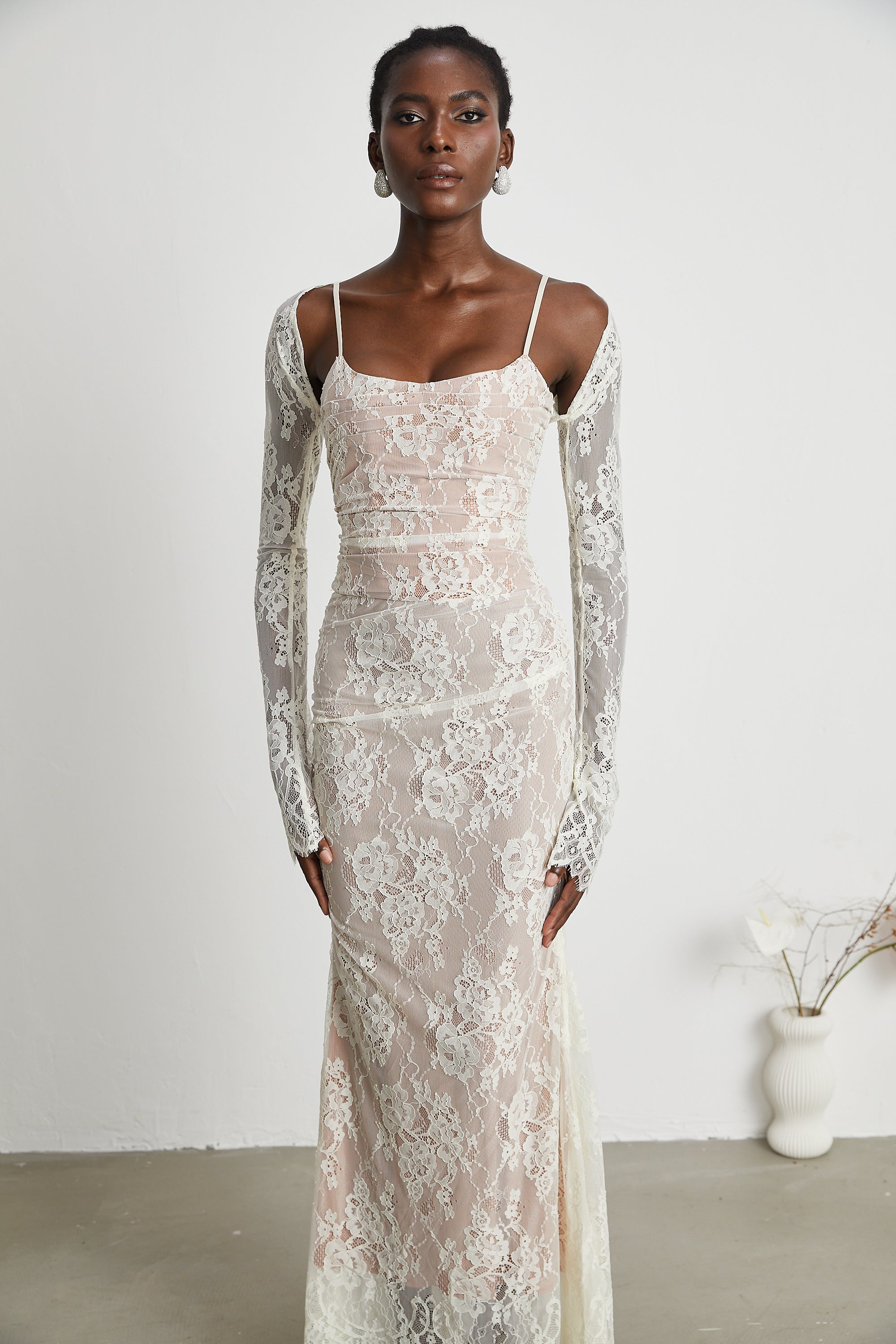 Valérie white floral lace mesh maxi dress