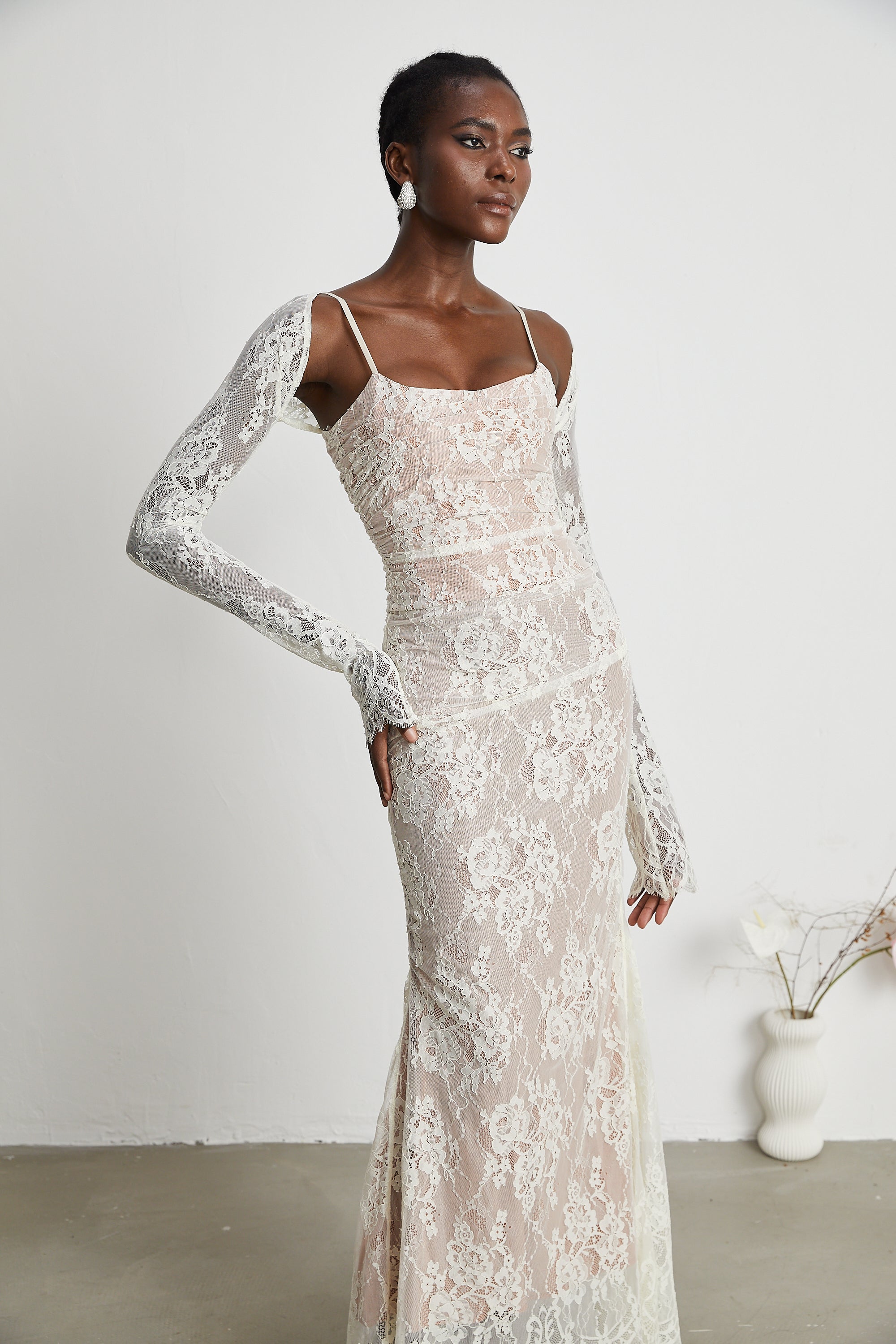 Valérie white floral lace mesh maxi dress