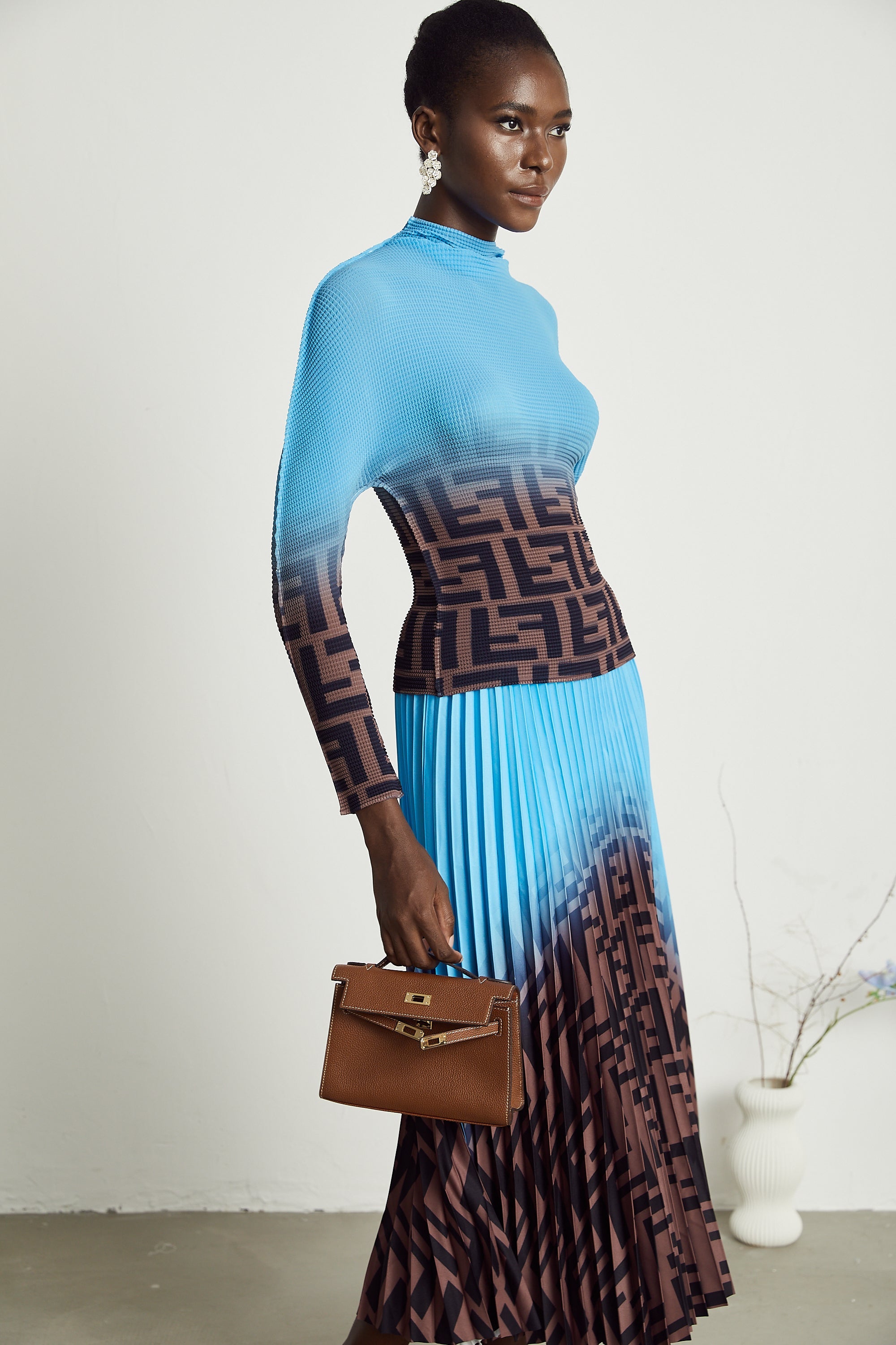 Désirée matchande set med färgblocksveck och kjol 