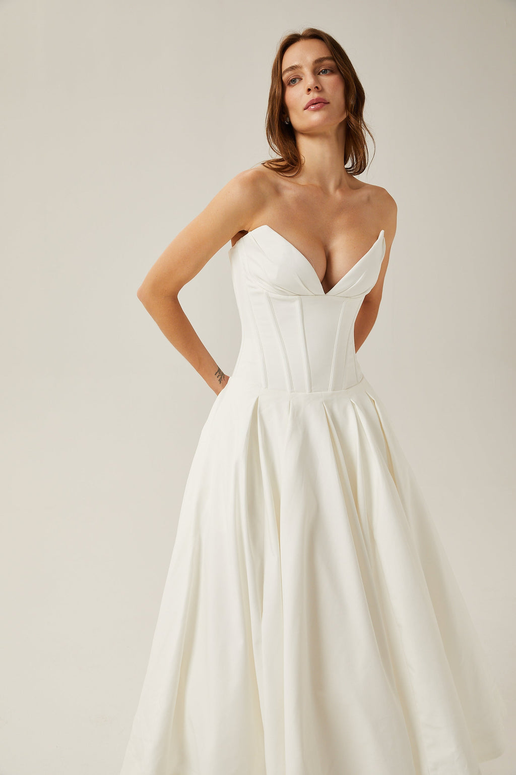 Katherine White Off-Shoulder Corset Midi Dress