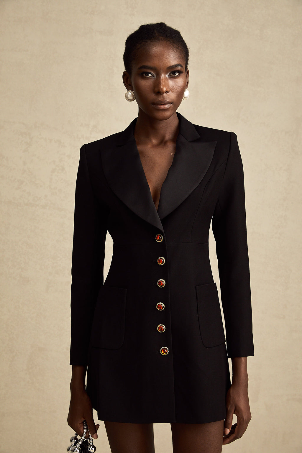 Robe blazer noire à simple boutonnage Aurore