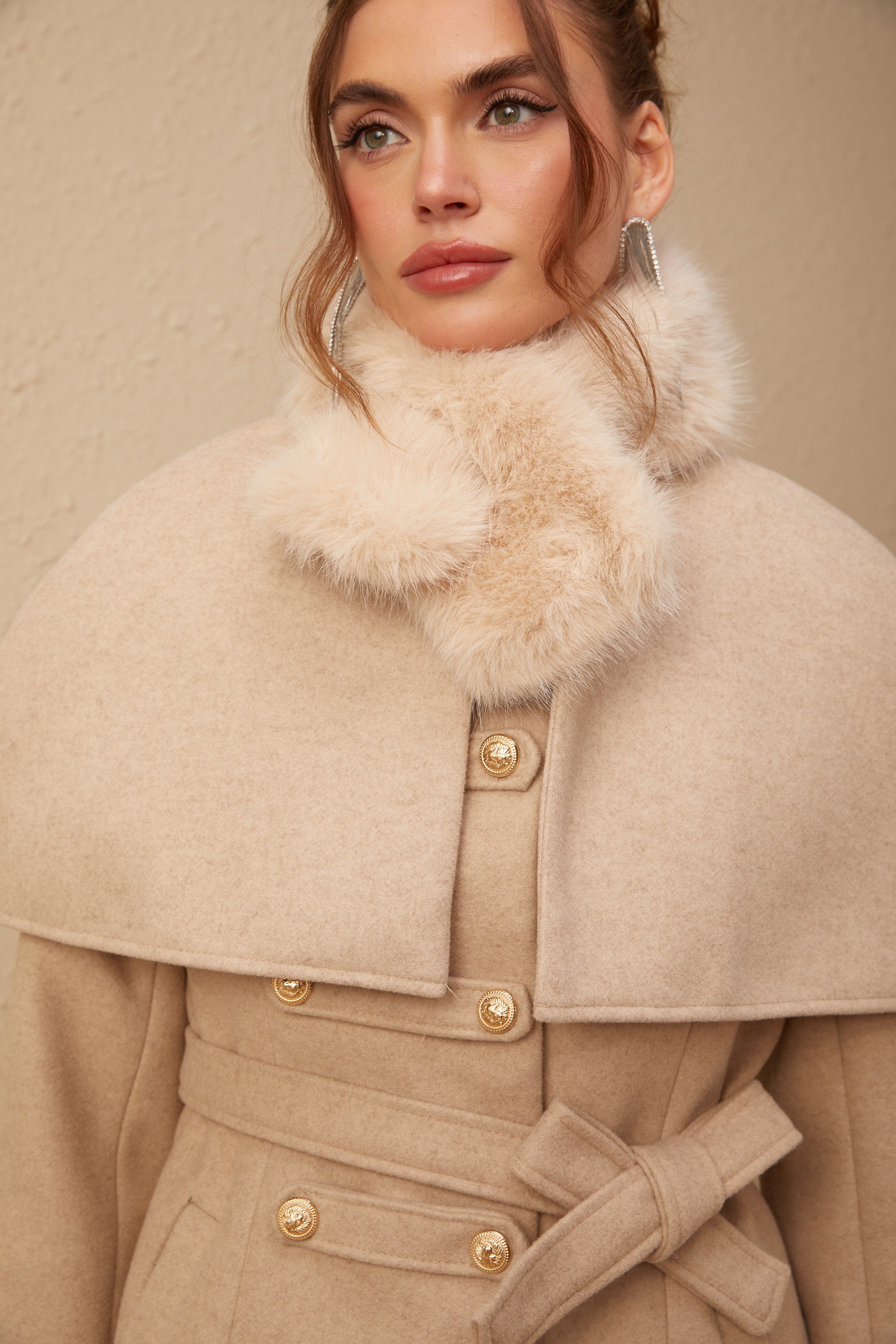 Rosella avtagbar kappa i fuskpäls