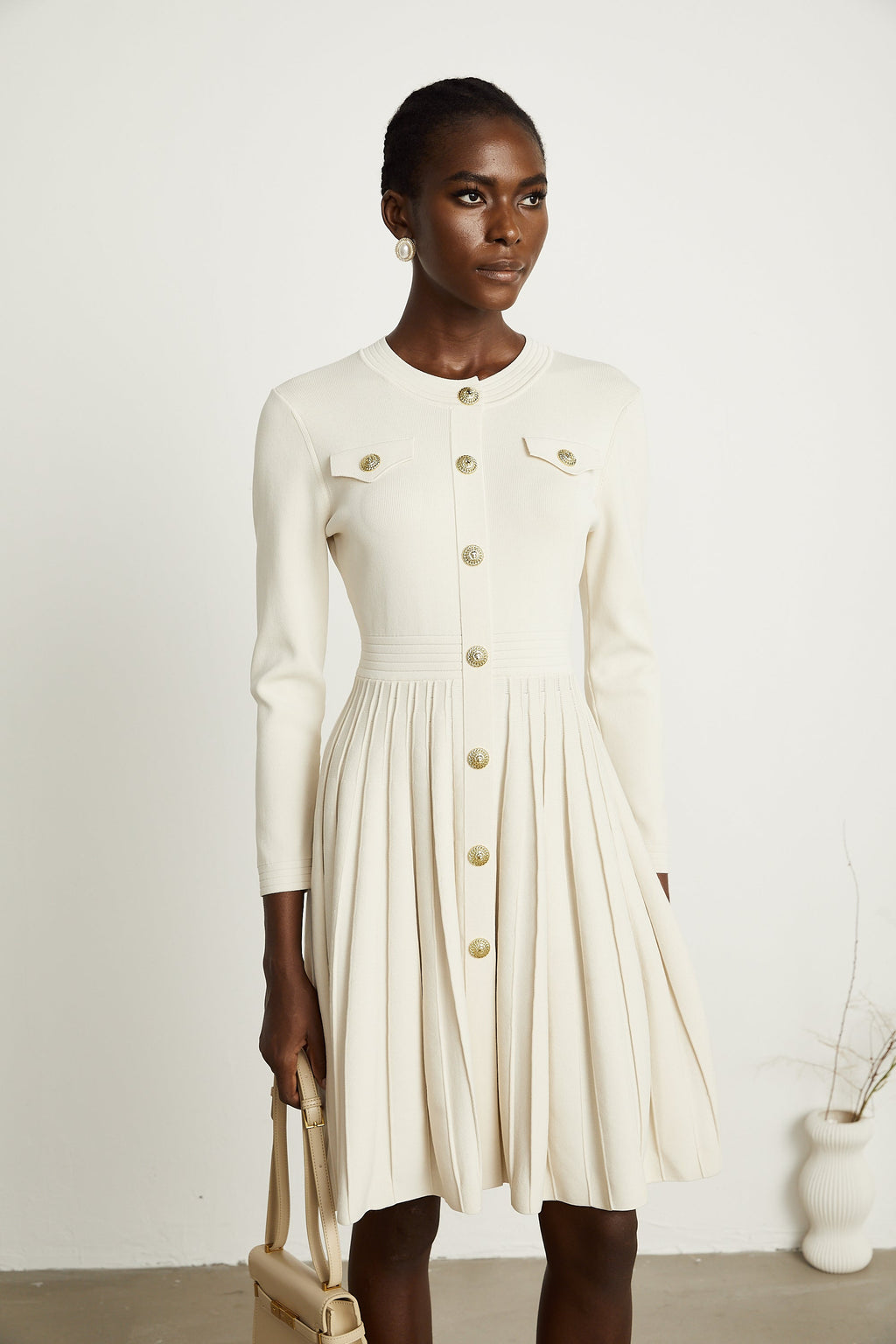Robe mini plissée blanche en maille Bérengère
