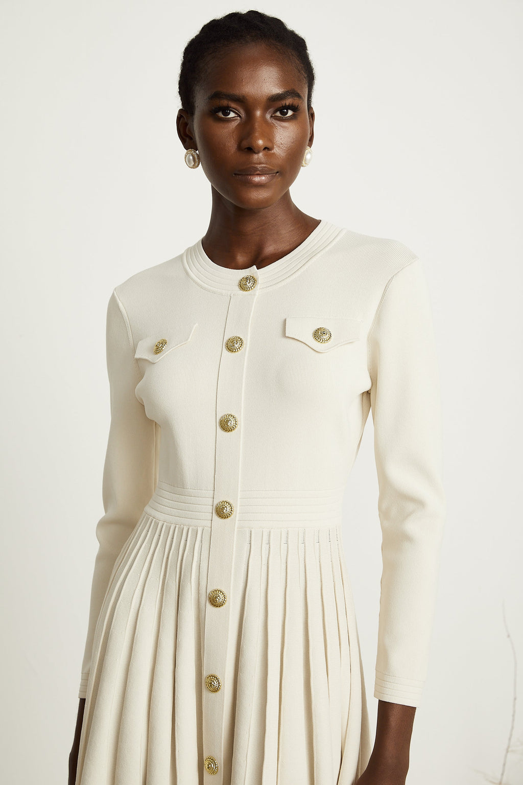 Robe mini plissée blanche en maille Bérengère