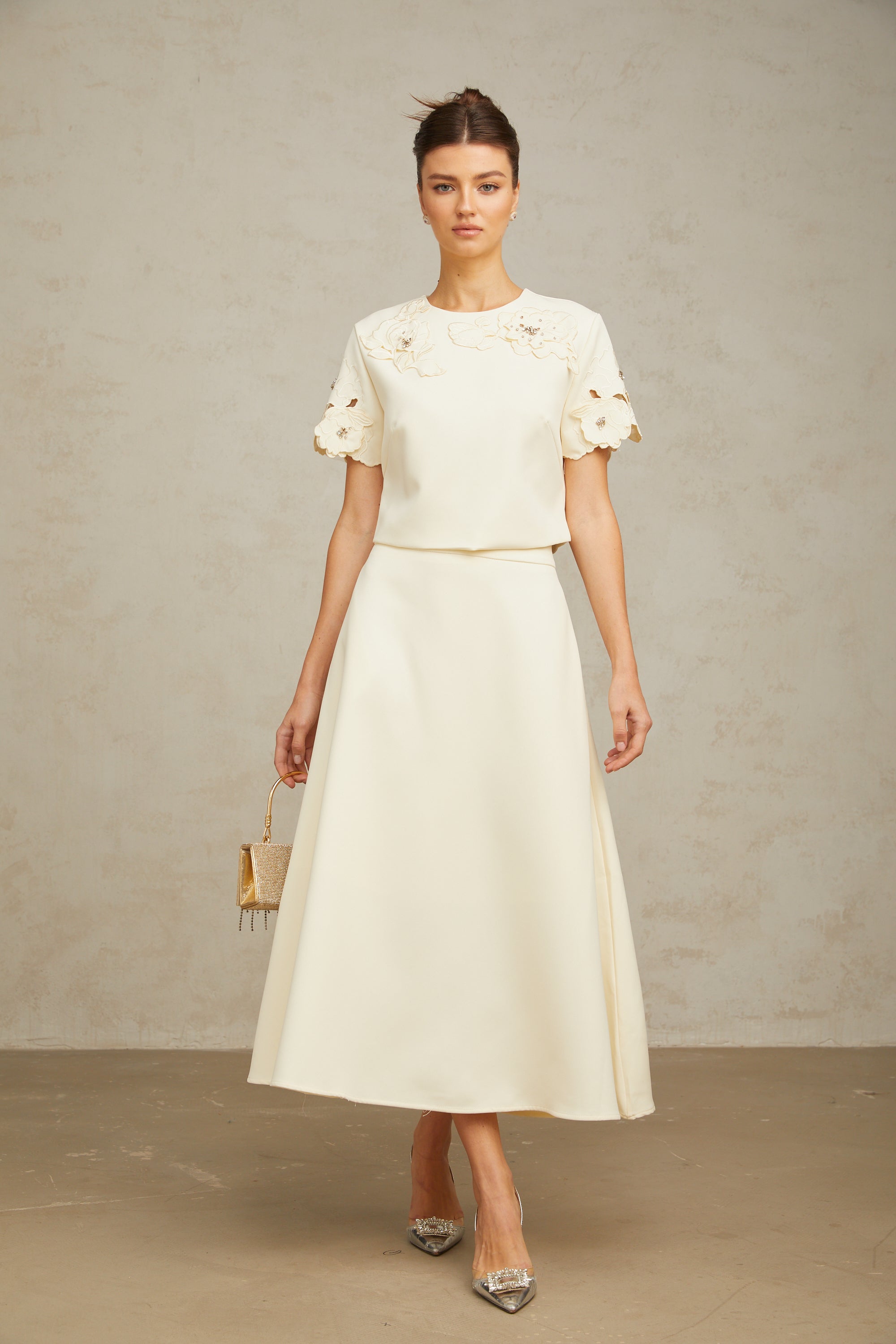 Coralie neutrala 3D-blommiga topp- och kjolset med matchande mönster