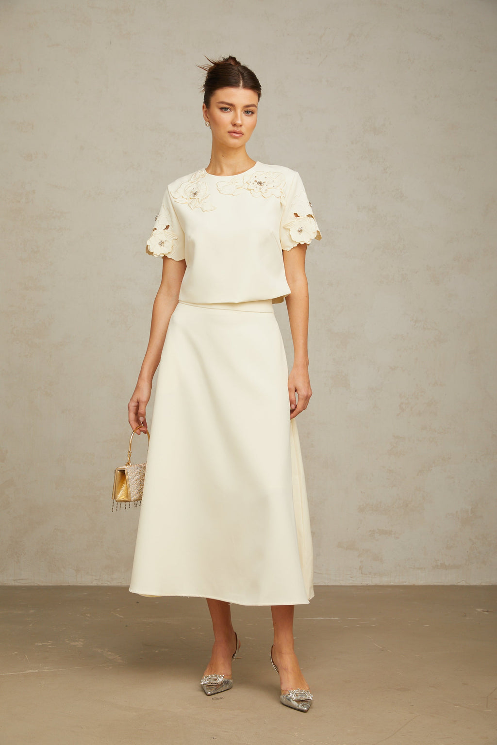 Coralie neutrala 3D-blommiga topp- och kjolset med matchande mönster