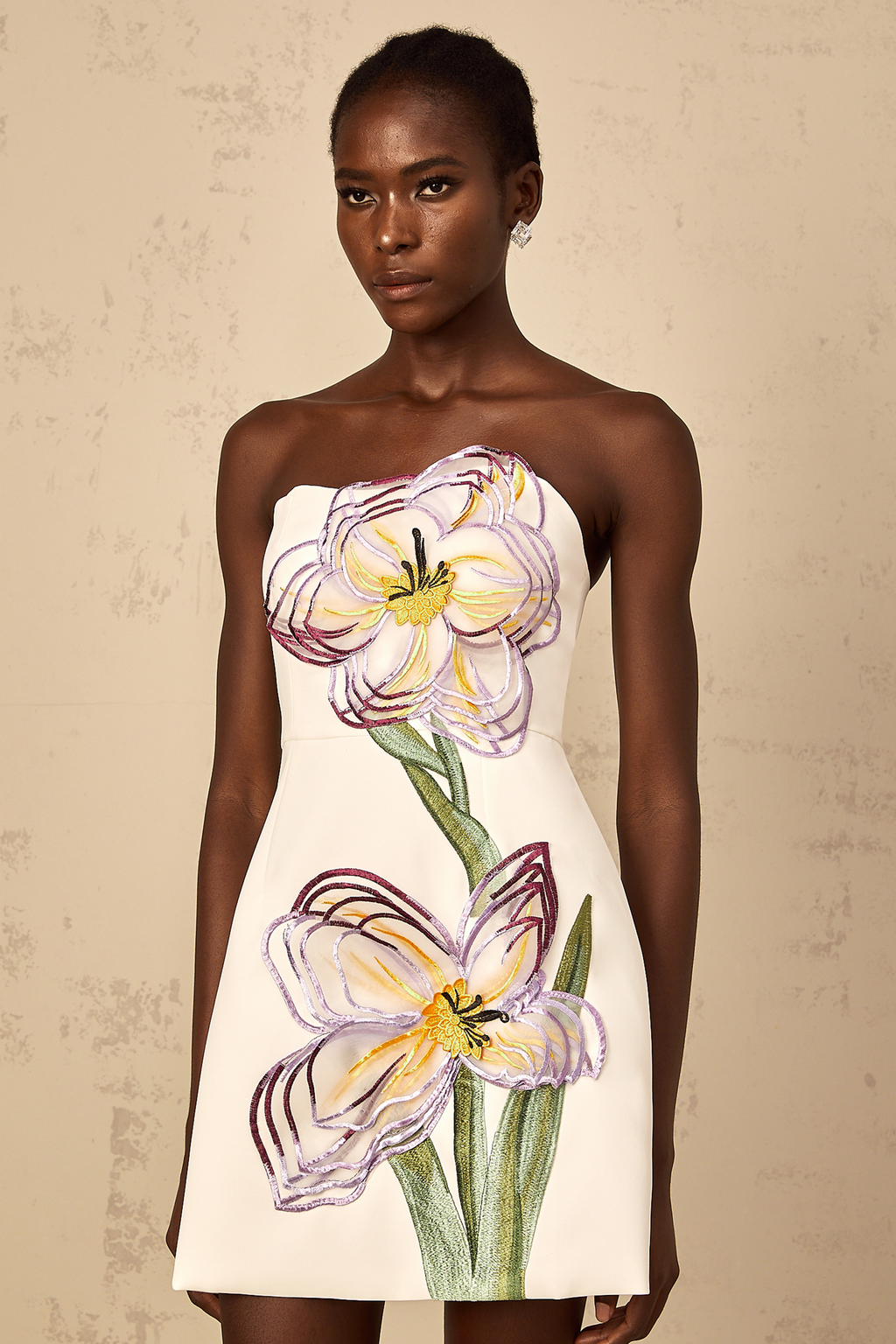 Irène Vit Off-Shoulder Paljett Blommig Broderad Miniklänning