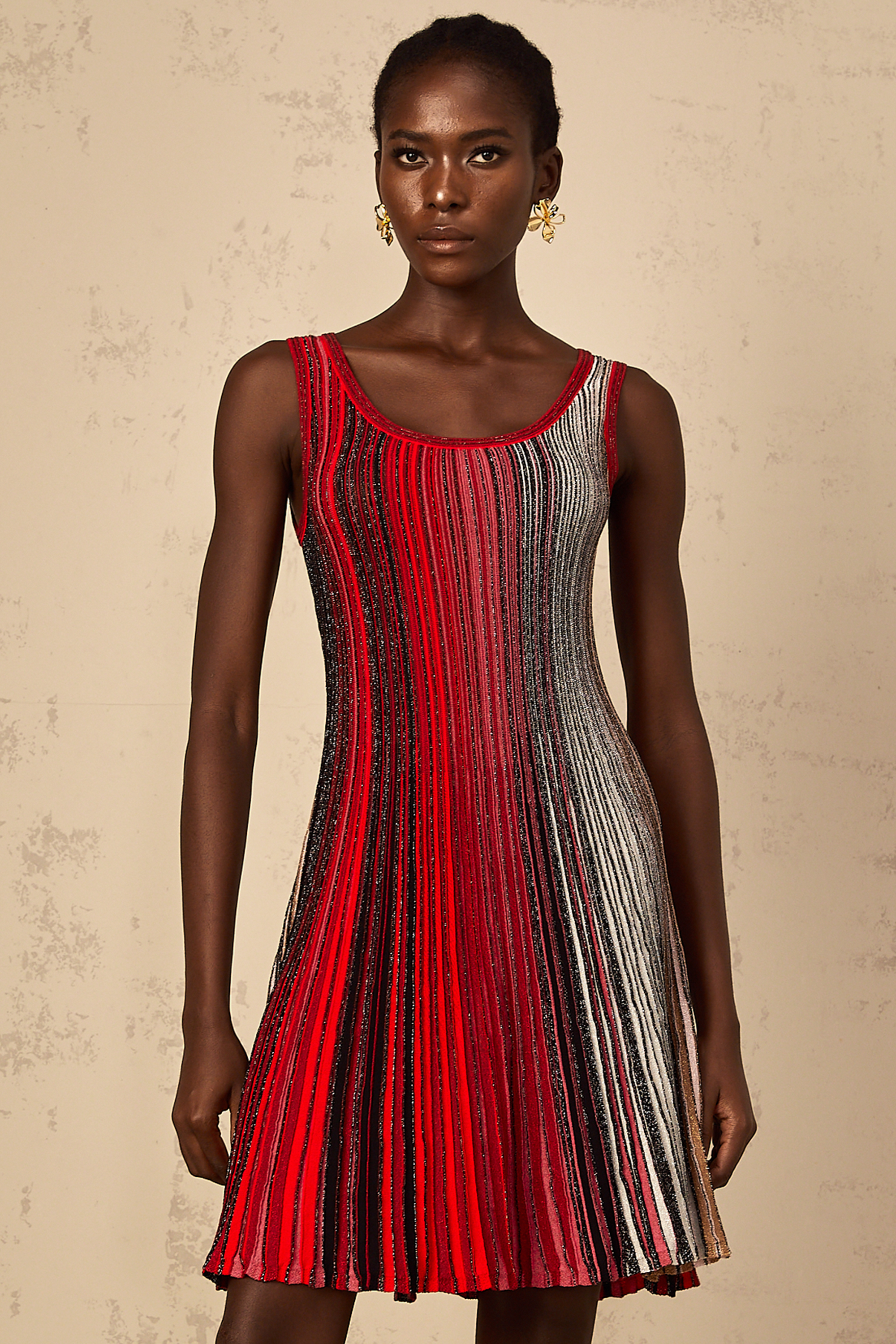 Amaryllis Röd Paljettrandig Stickad Miniklänning