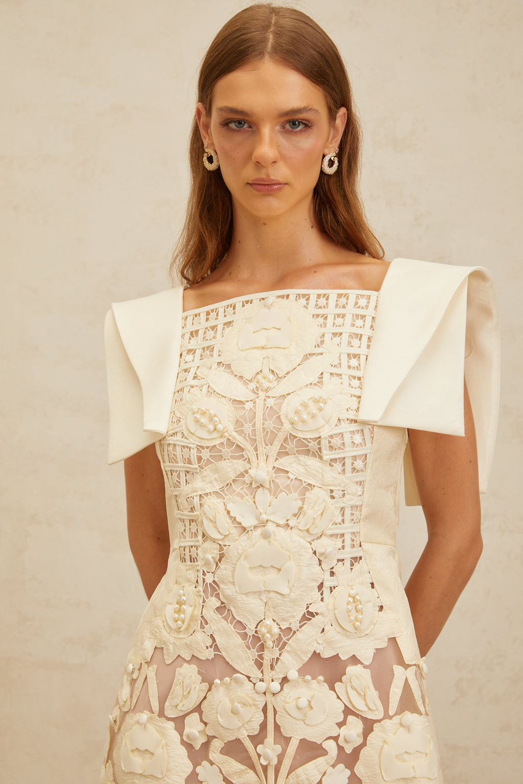 Léa Vit Blommig applikation Virkad Miniklänning