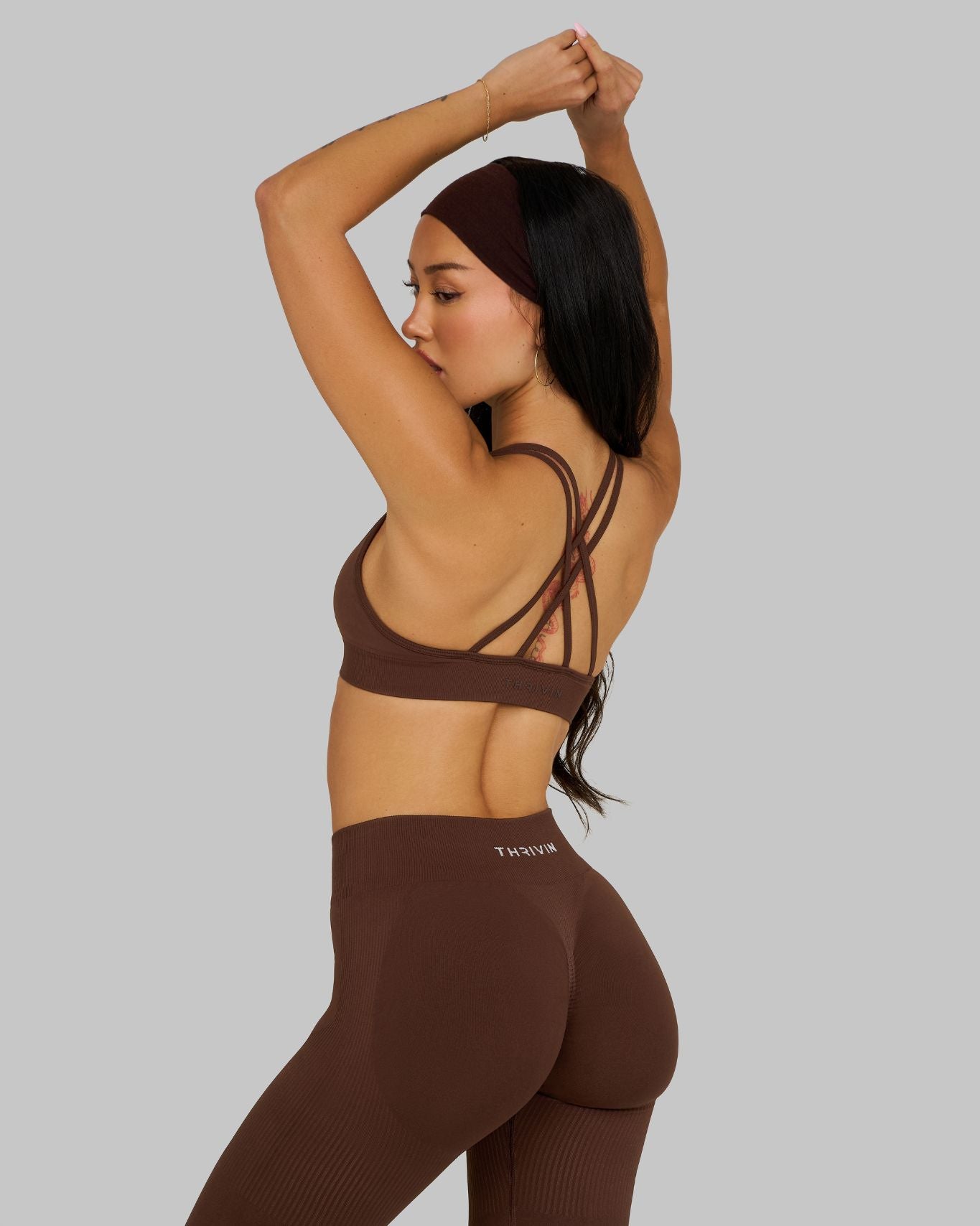 Elevate V-Neck Sculpt Seamless Bra | Bourbon Brown