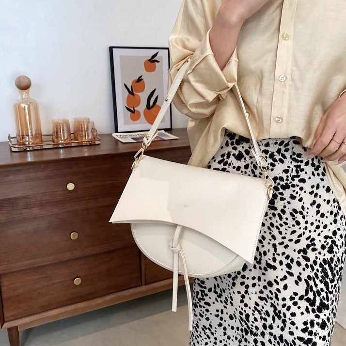 Fera | Vegan Leren Schoudertas met Subtiele Details