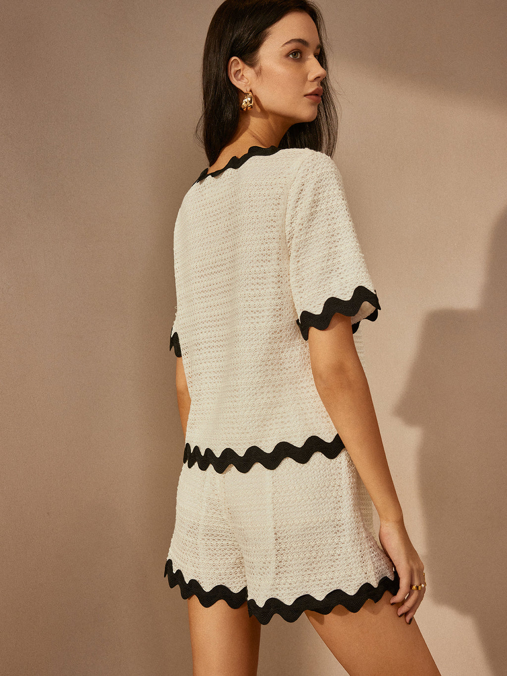 Biba | Ensemble femme haut col V et short – Tenue d'été confortable