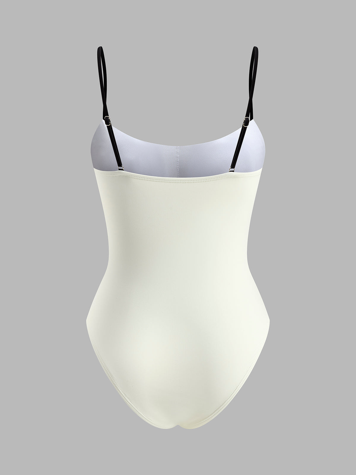 Alia | Baddräkt med kontrastkanter för kvinnor