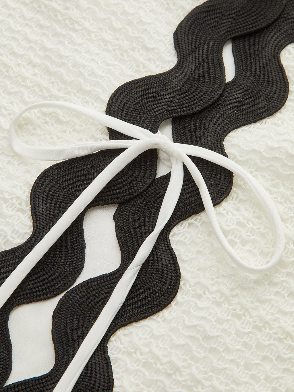 Biba | Ensemble femme haut col V et short – Tenue d'été confortable