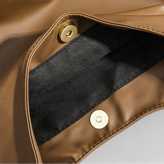 Nouri | Schoudertas van Hoogwaardig Vegan Leer en Gouden Details