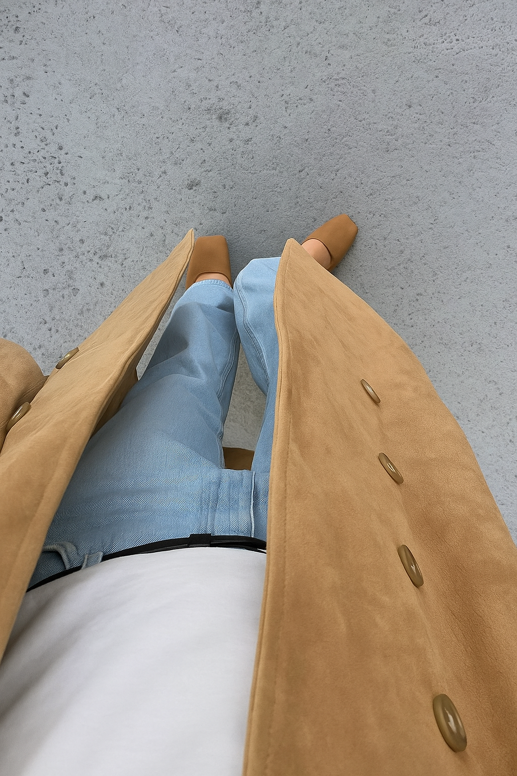 Alison | Lång trenchcoat med slag för kvinnor - Elegant draperad kappa