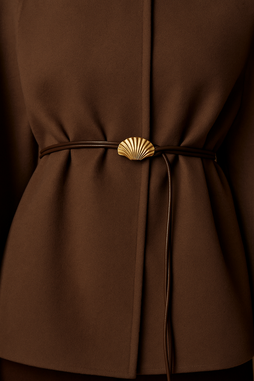 Nemea | Klassieke Warme Lariat-Mantel met Ceintuur en Kraag