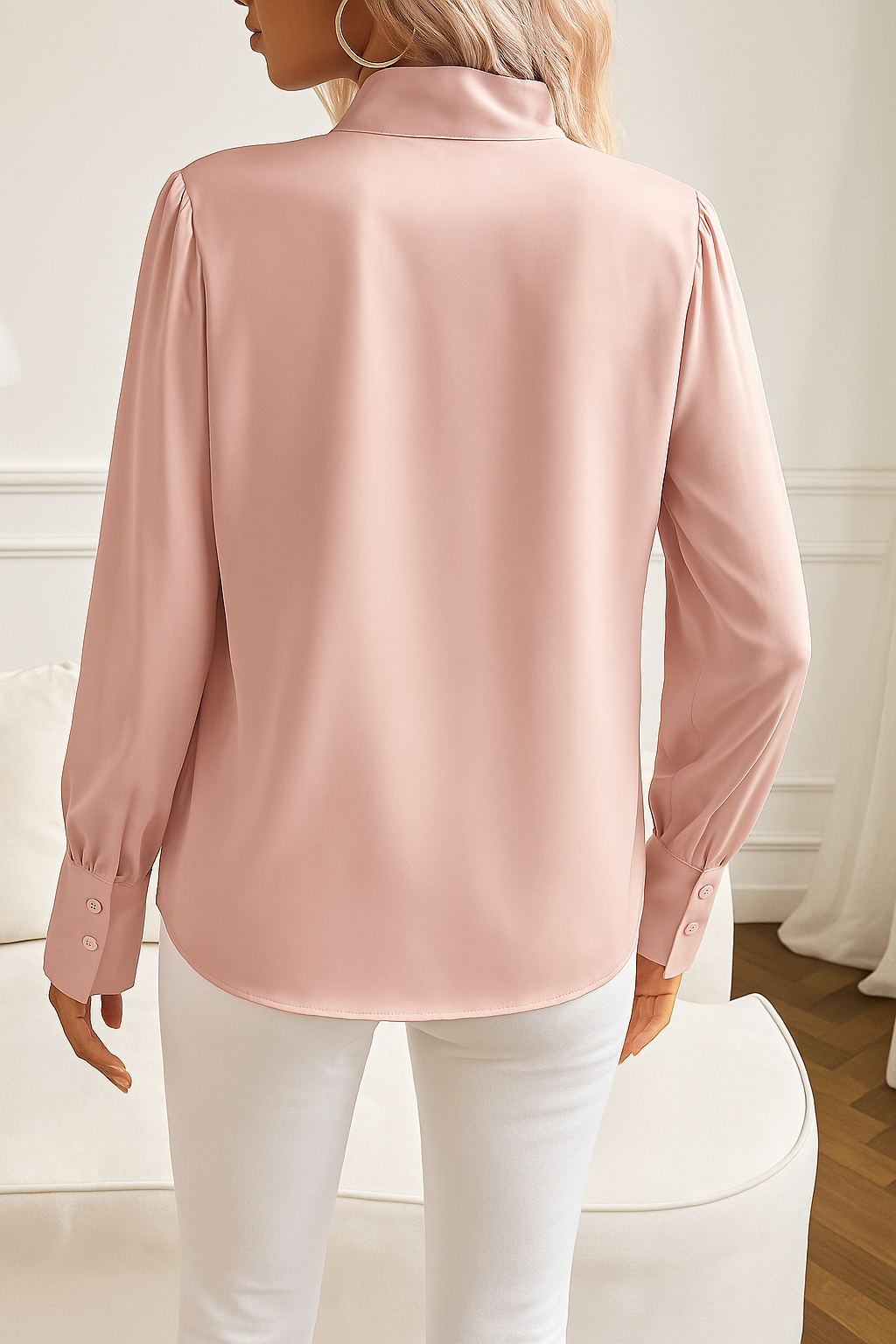 Elly | Damesblouse met Strik Hals en Elegante Mouwen