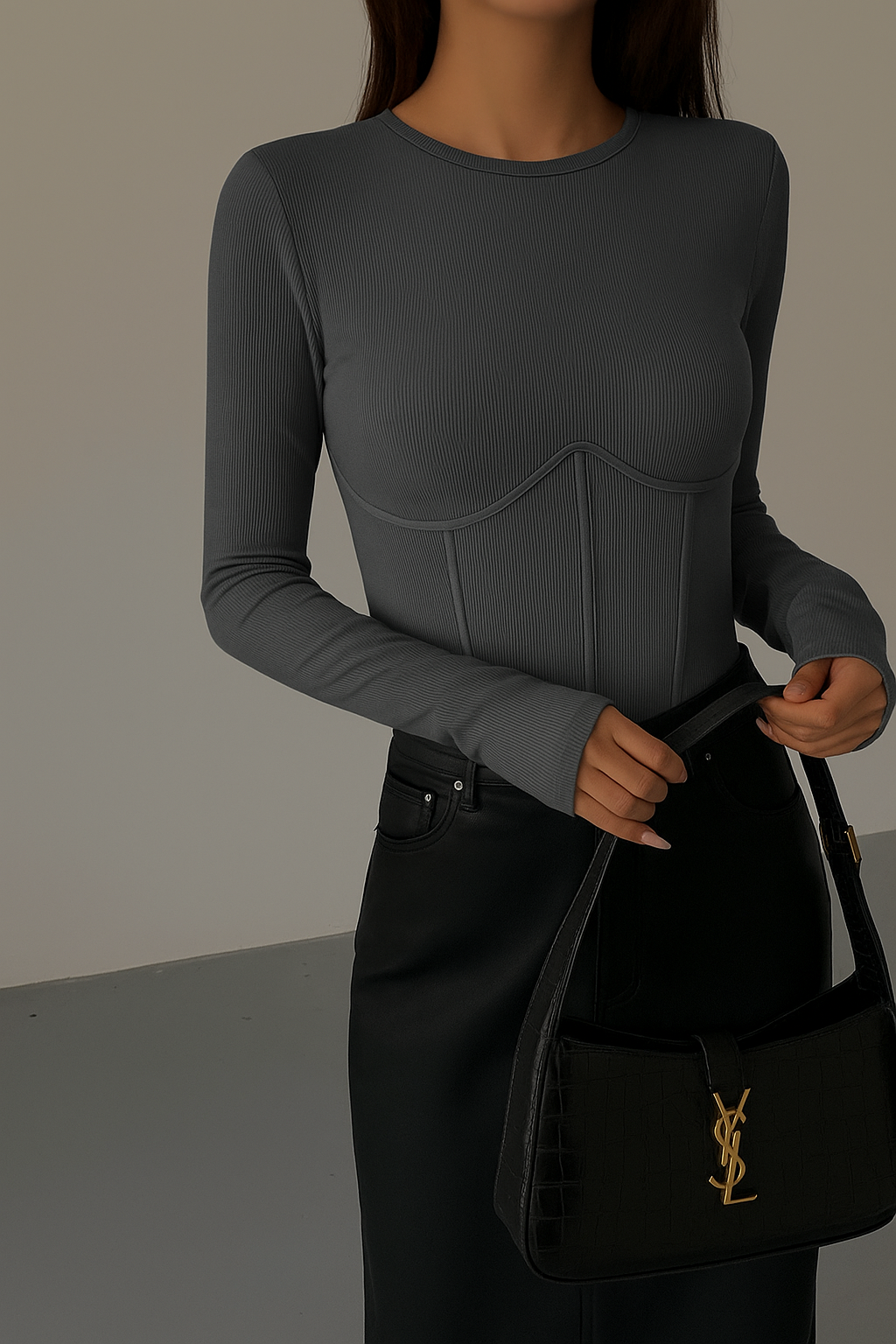 Salomé | Lange Mouwen Top met Mock Nek en Piping Details