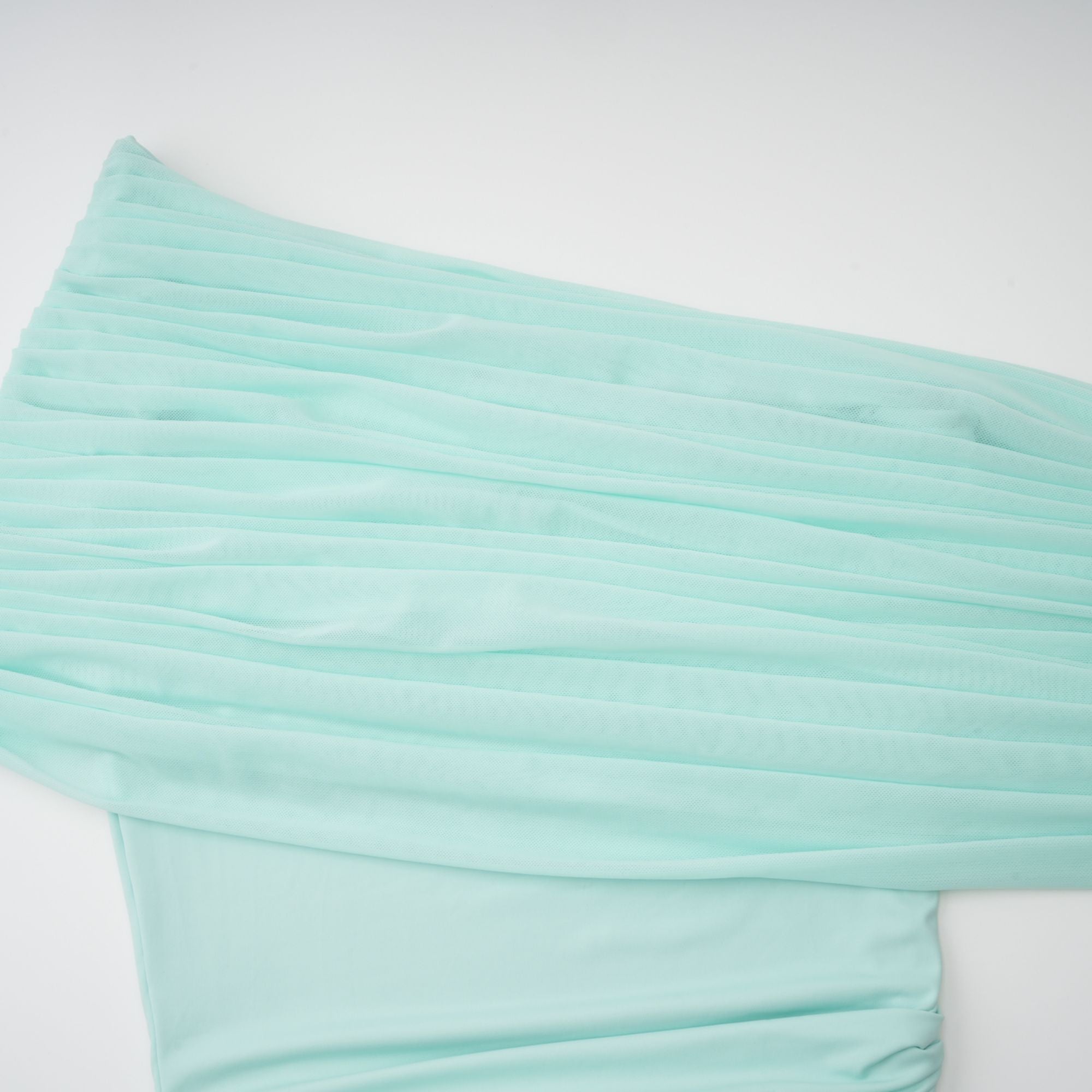 Katya Grön Asymmetrisk Rynkad Maxiklänning