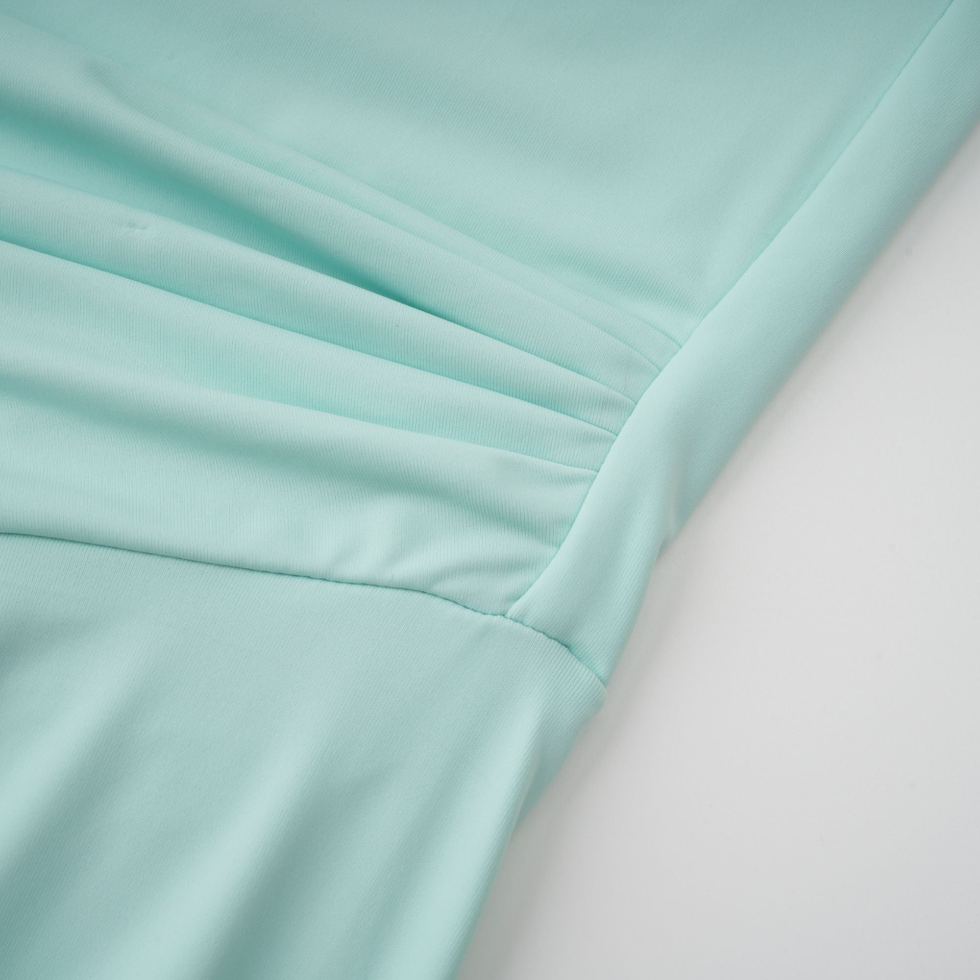 Katya Grön Asymmetrisk Rynkad Maxiklänning