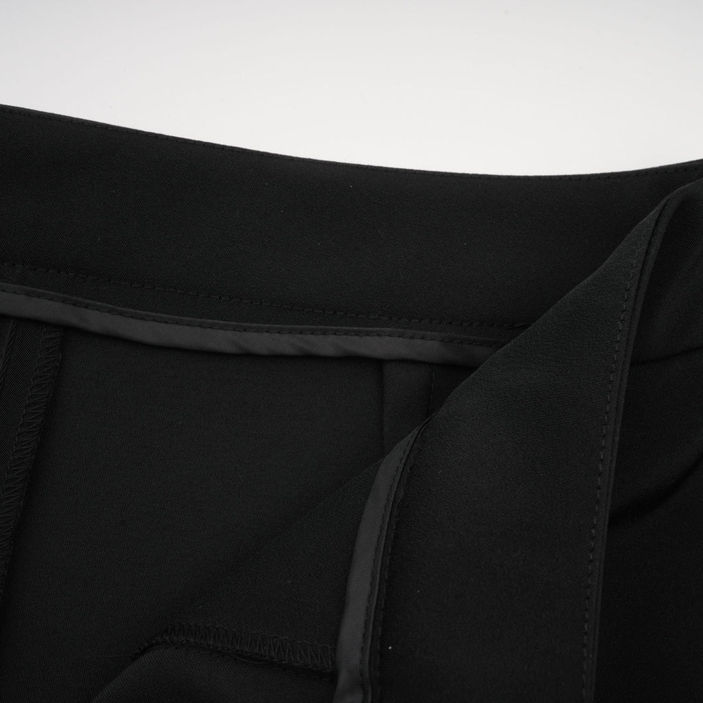 Delphine svart utsmyckad jacka och byxor i matchande set