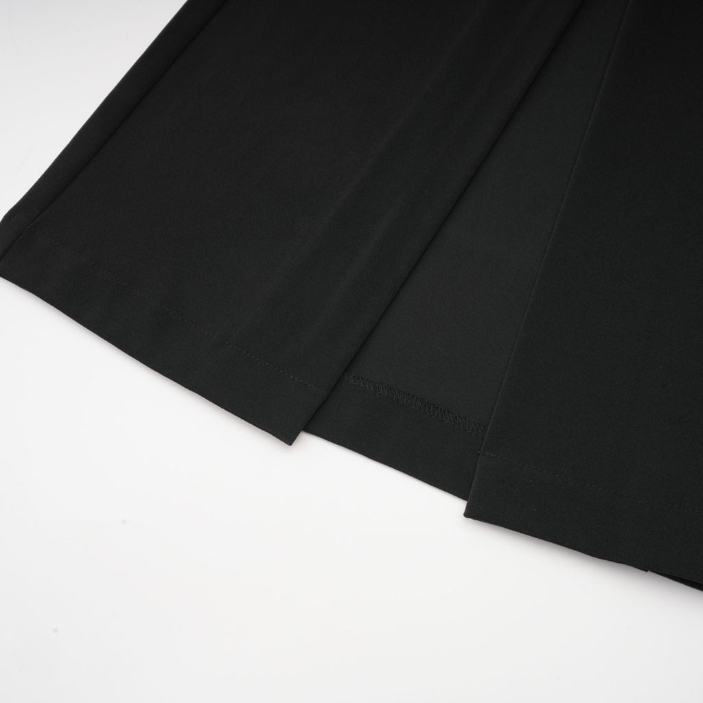 Delphine svart utsmyckad jacka och byxor i matchande set