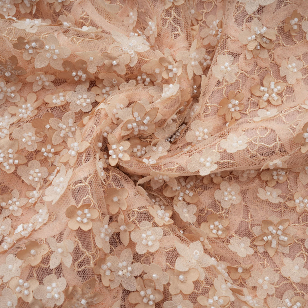 Robe midi neutre en crochet à fausses fleurs Bérengère