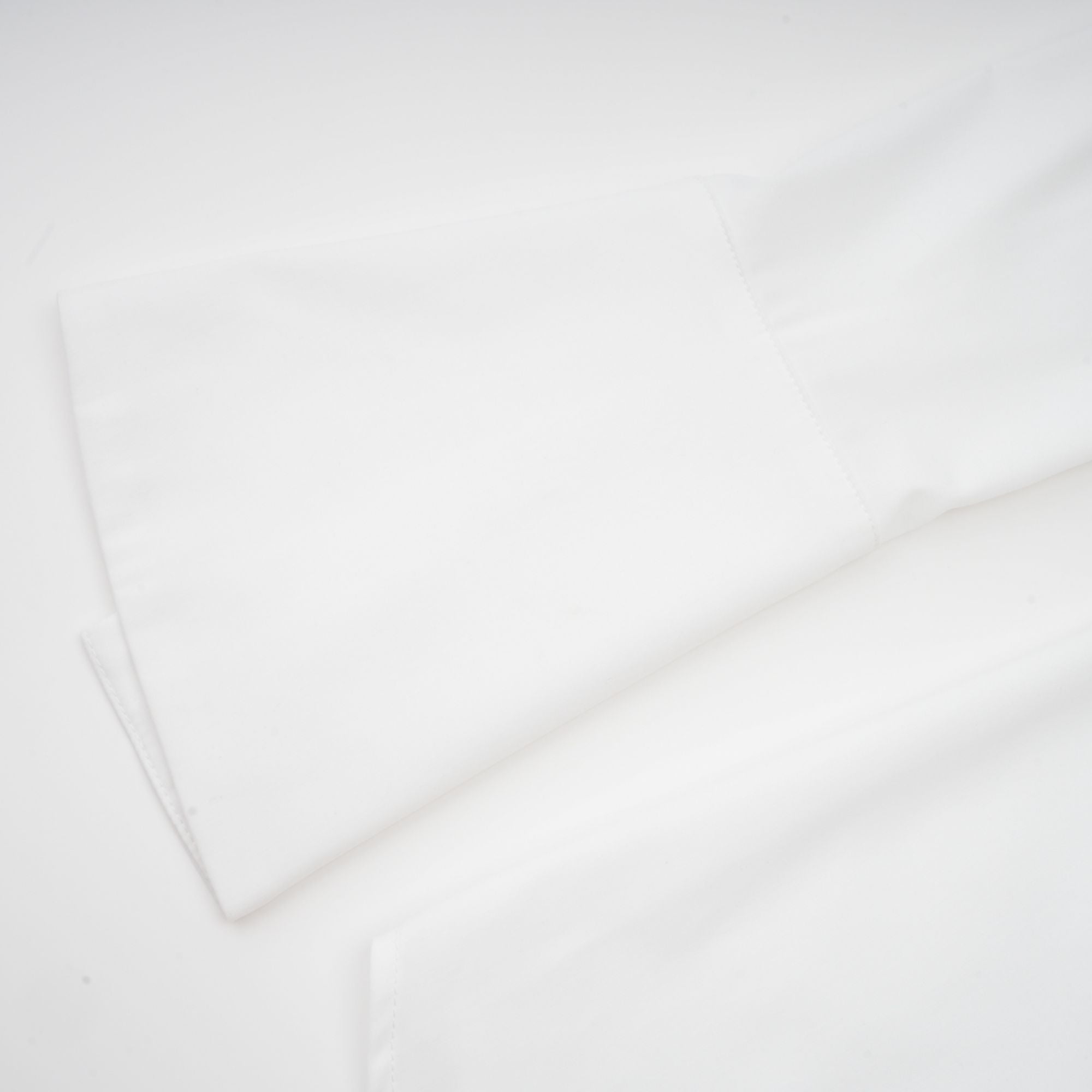 Léonor blommigt mönstrad skjorta och kjol i matchande set