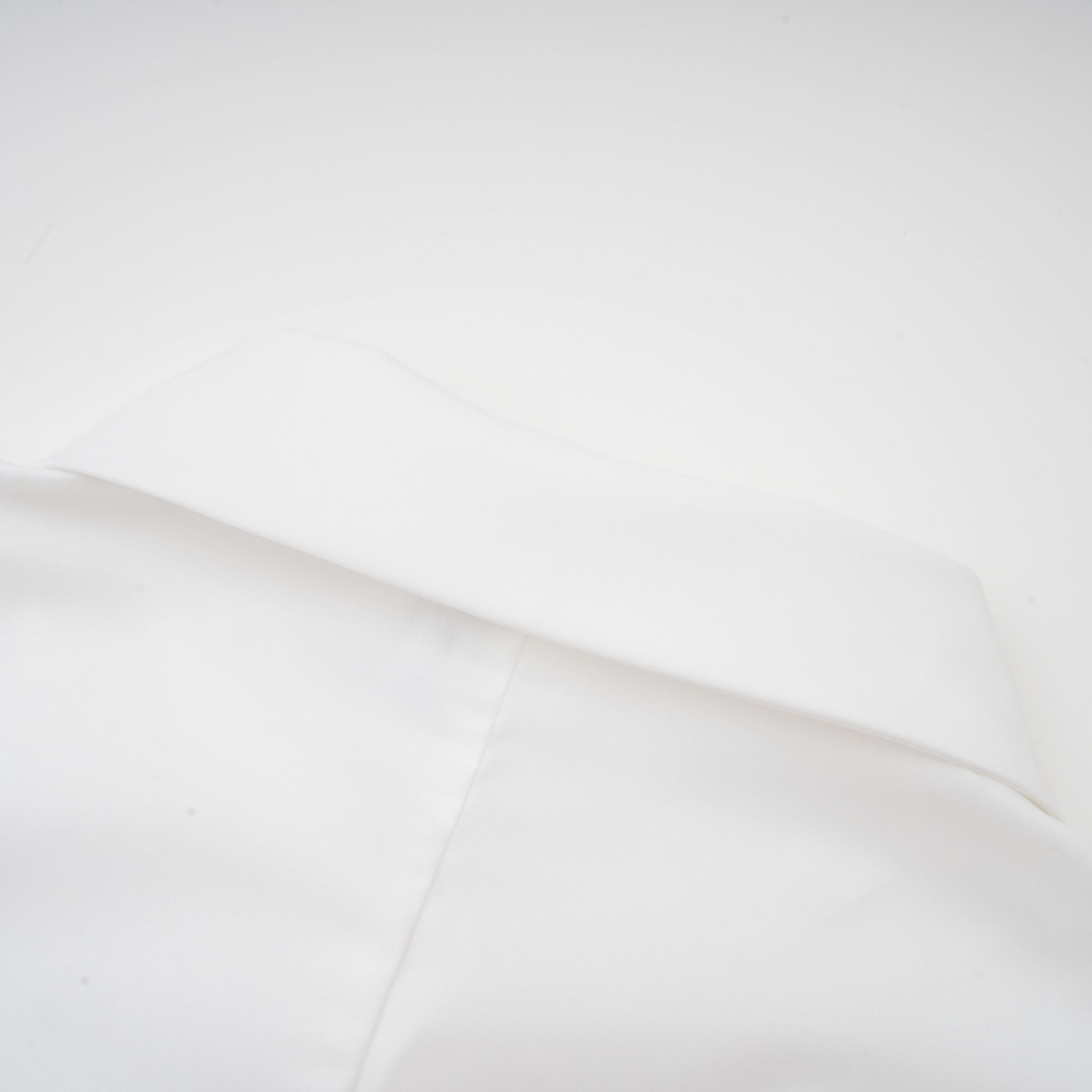 Léonor blommigt mönstrad skjorta och kjol i matchande set