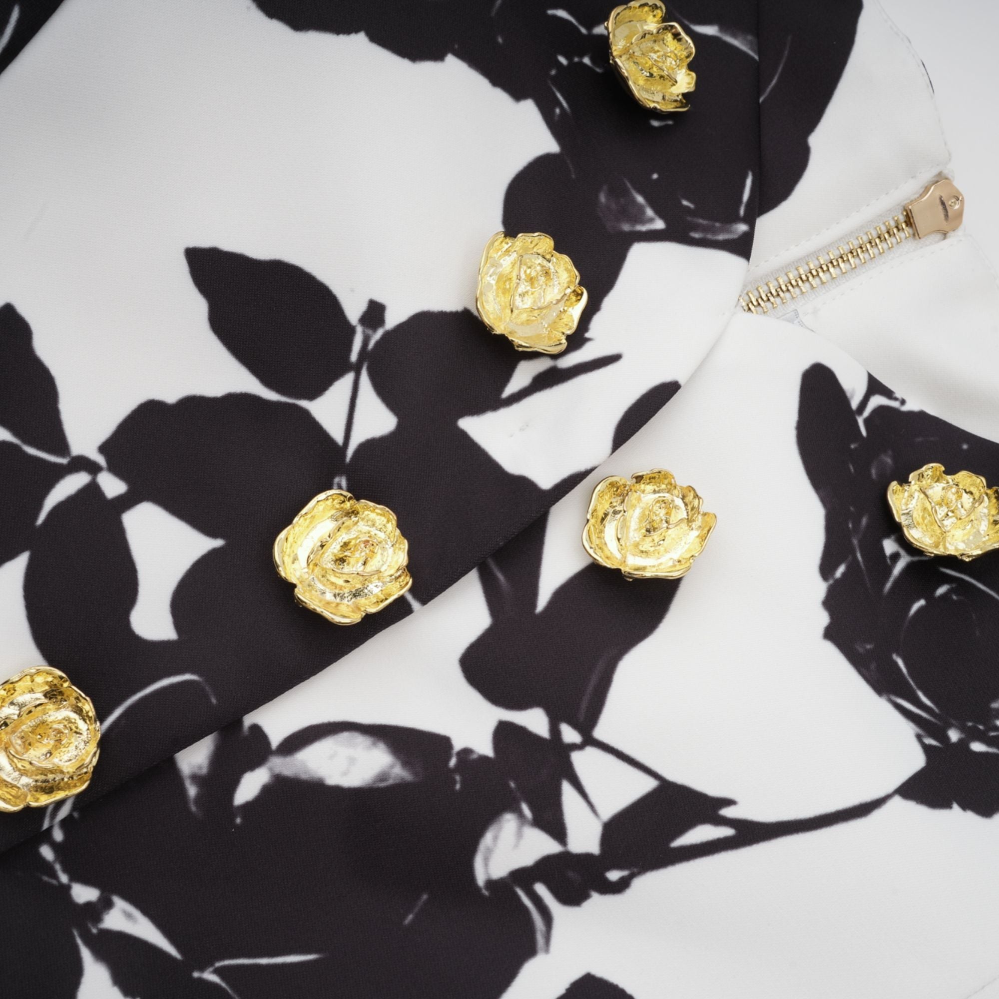 Léonor blommigt mönstrad skjorta och kjol i matchande set