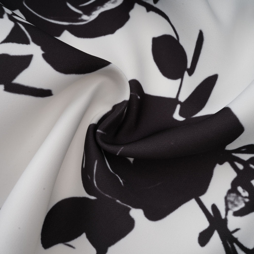 Léonor blommigt mönstrad skjorta och kjol i matchande set