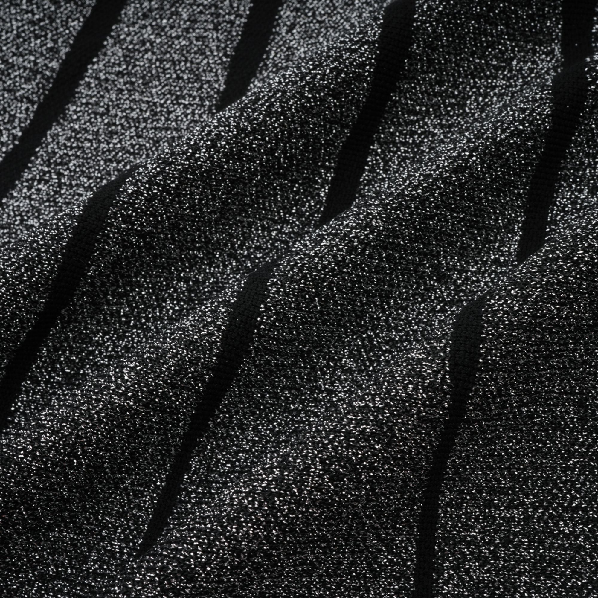 Anouk svart glittrig utsvängd miniklänning