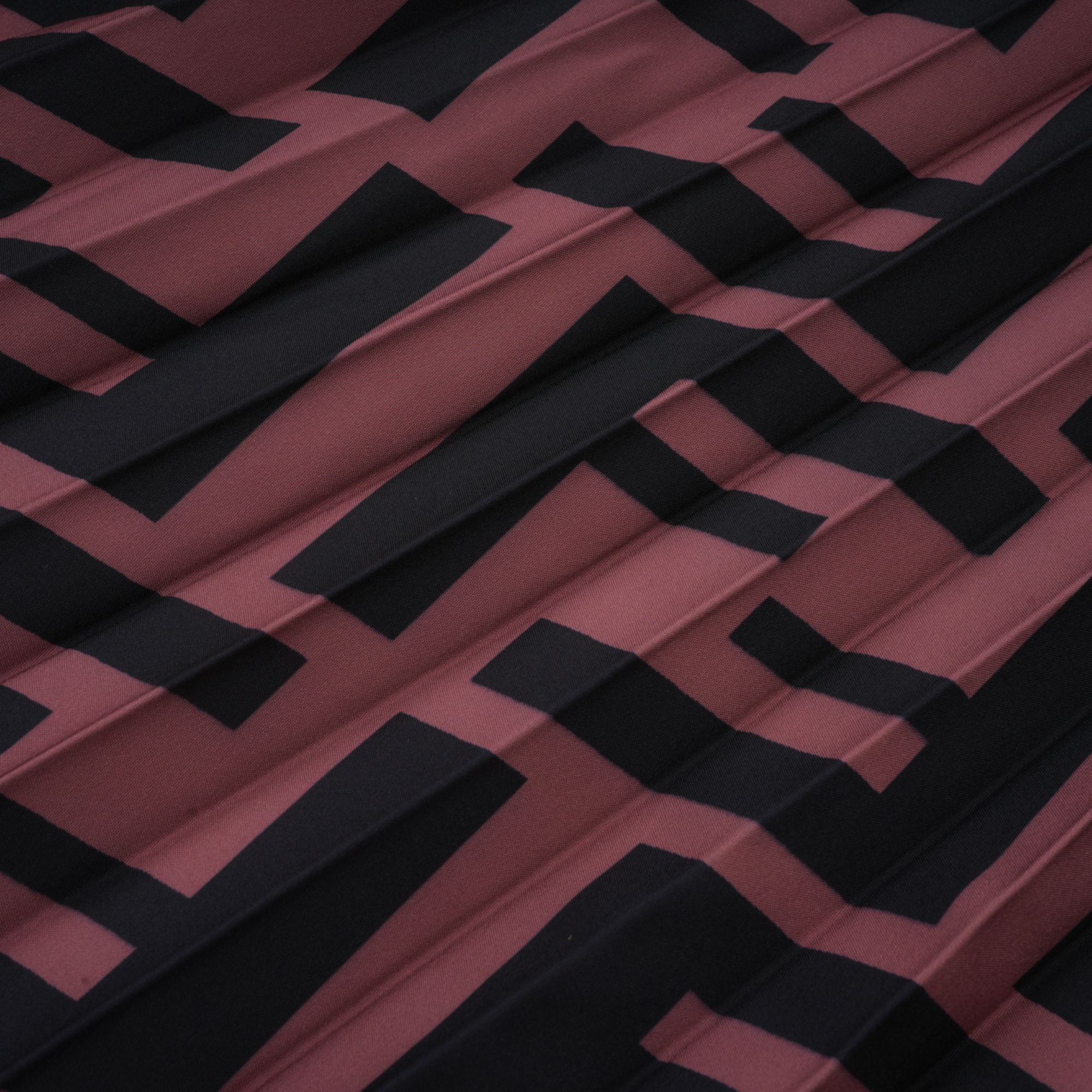 Désirée matchande set med färgblocksveck och kjol 