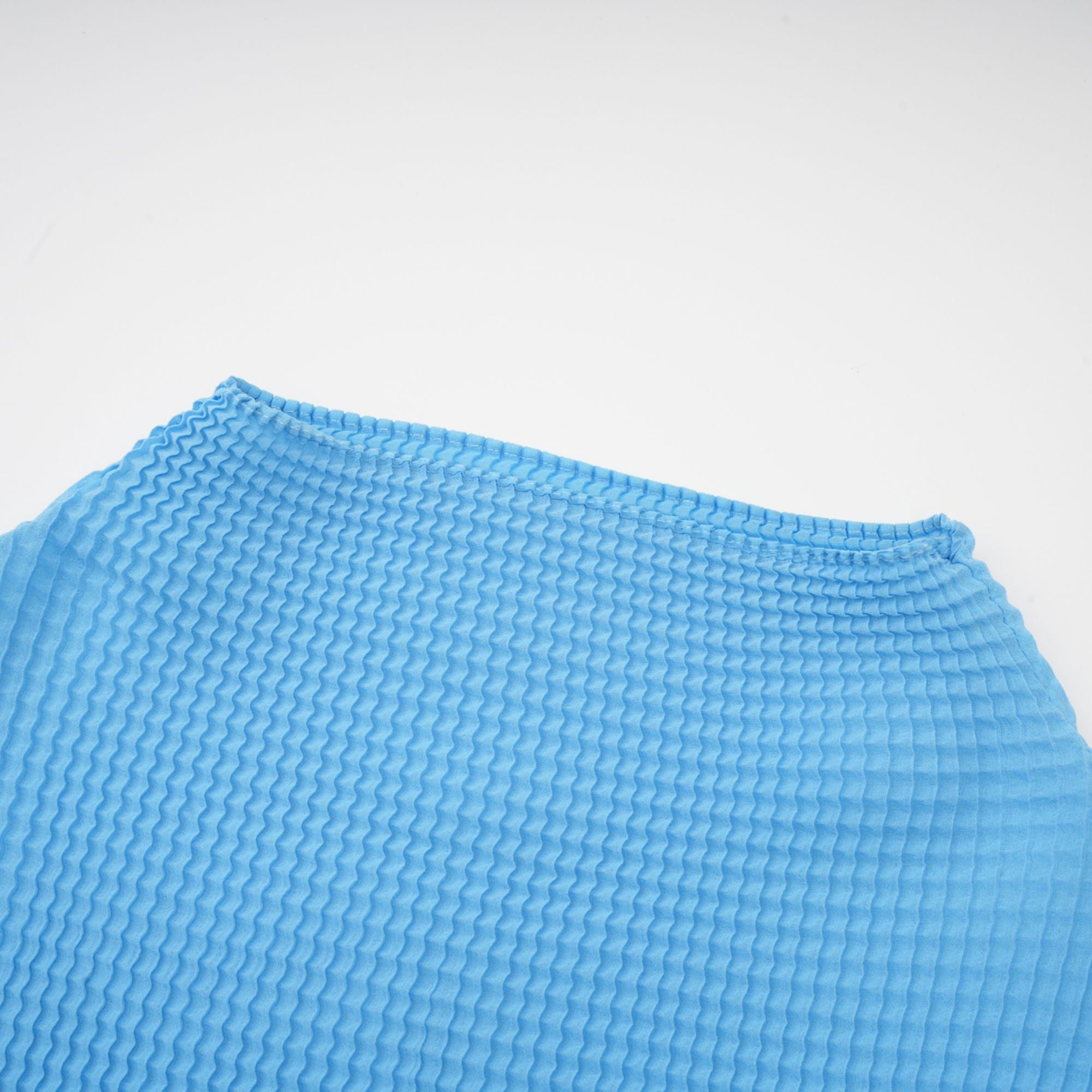 Désirée matchande set med färgblocksveck och kjol 