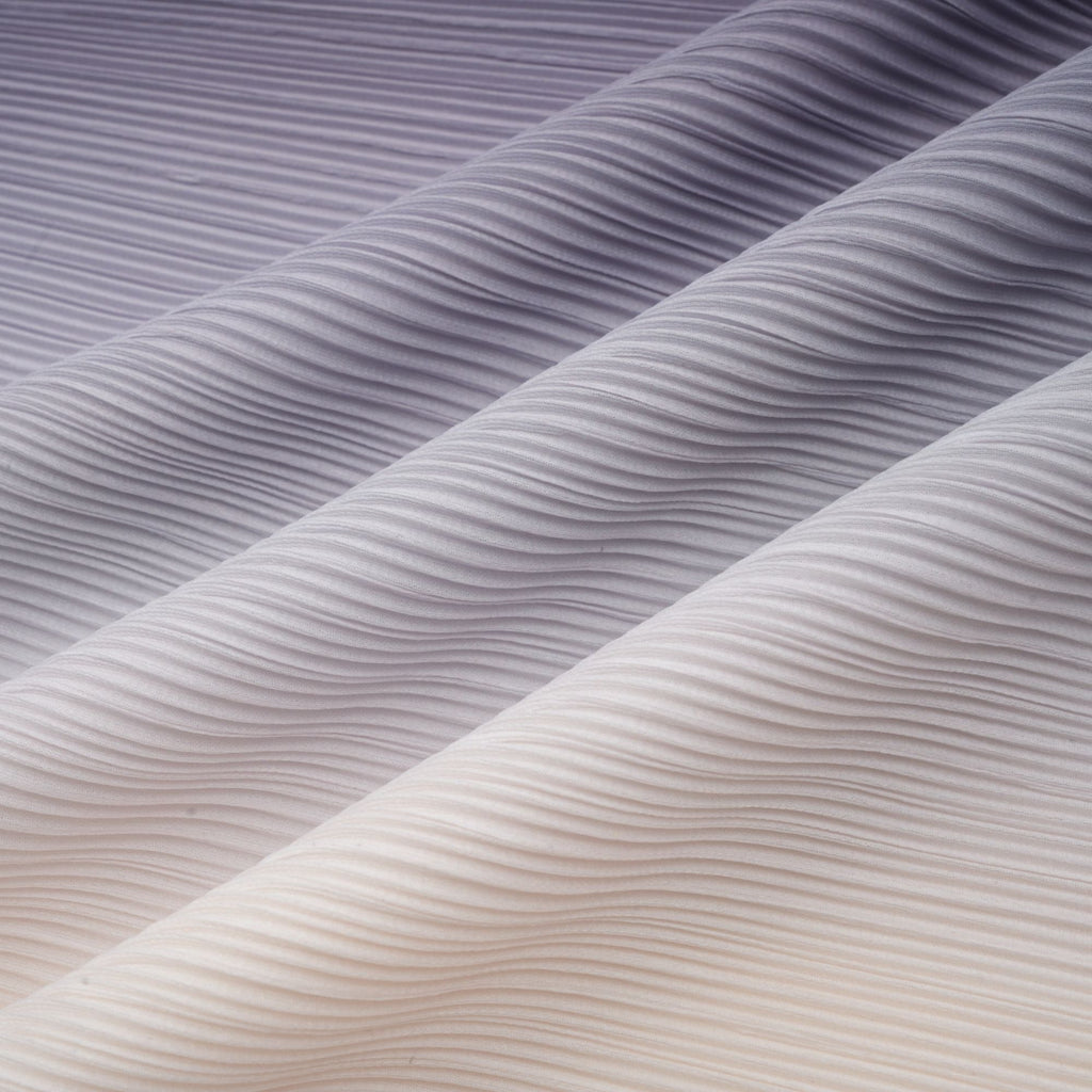 Agathe lila, gradientfärgad, rynkig blus och byxor i matchande set