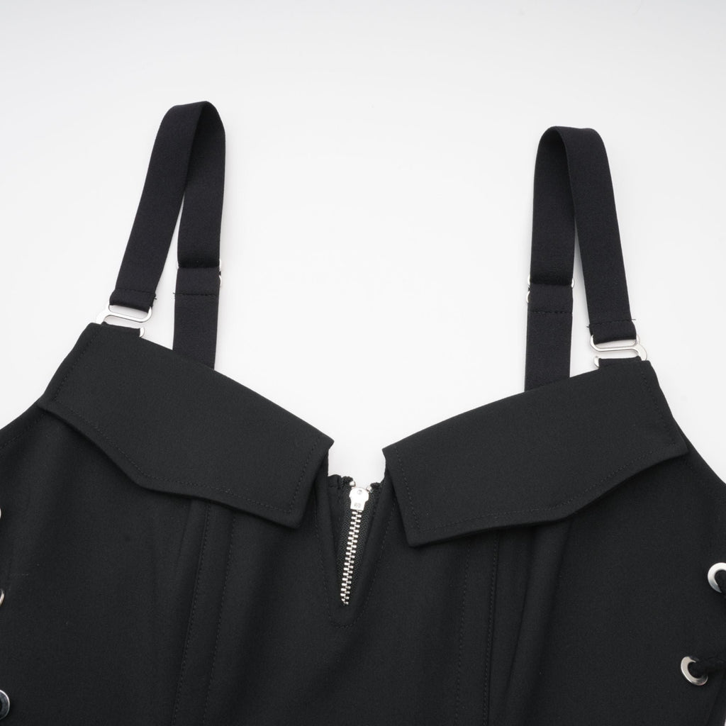 Jaina black hook & eye pocket dress