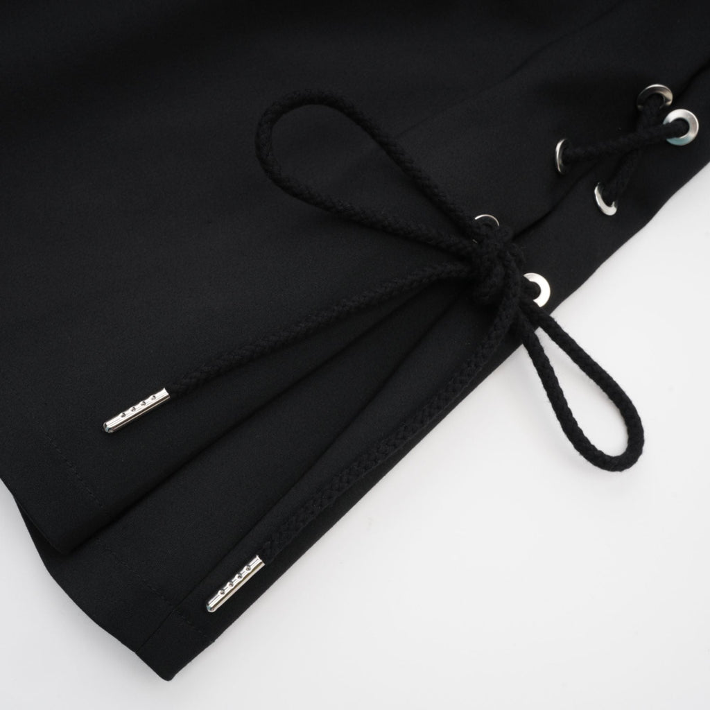 Jaina black hook & eye pocket dress