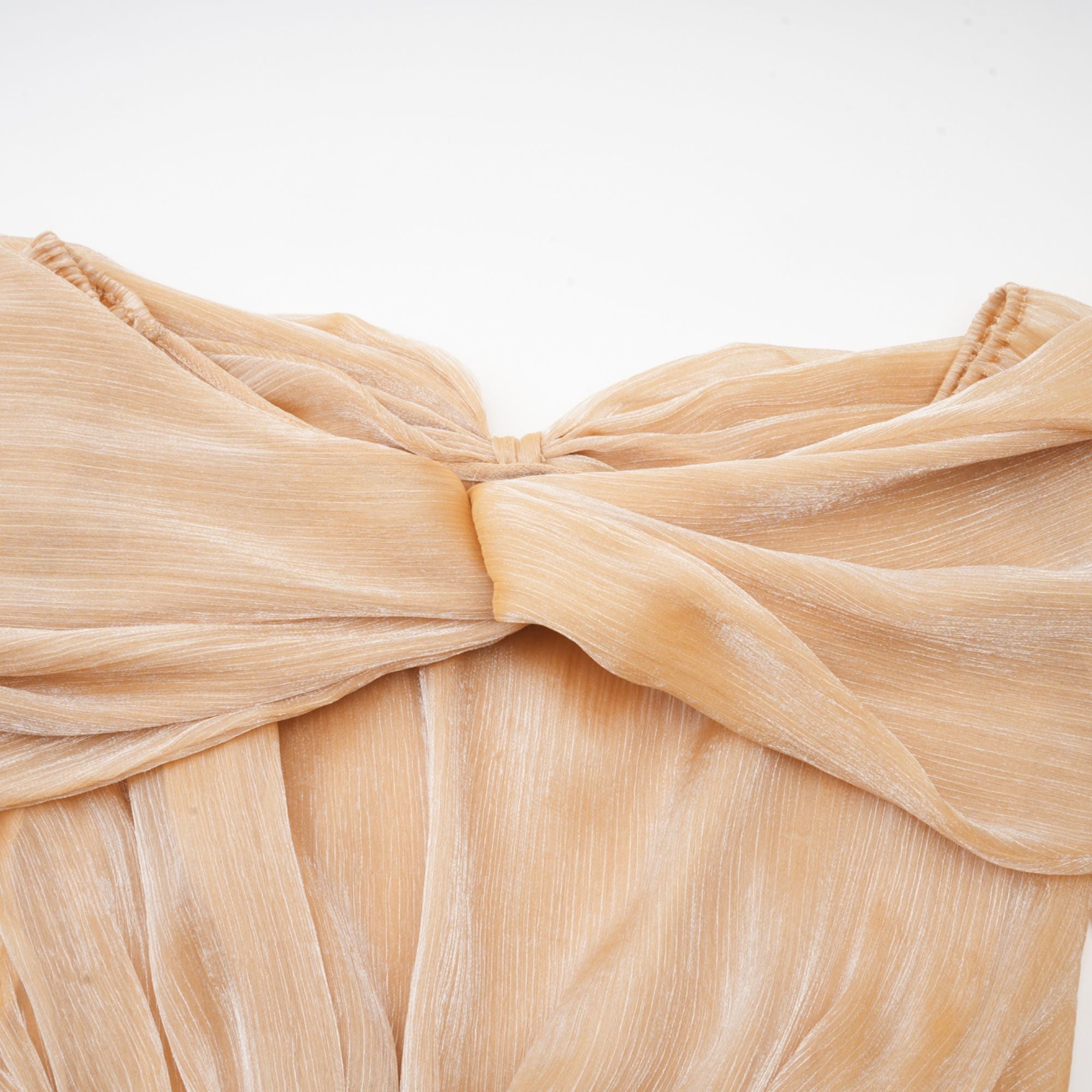 Adelina guldfärgad miniklänning med kristaller och paneler 