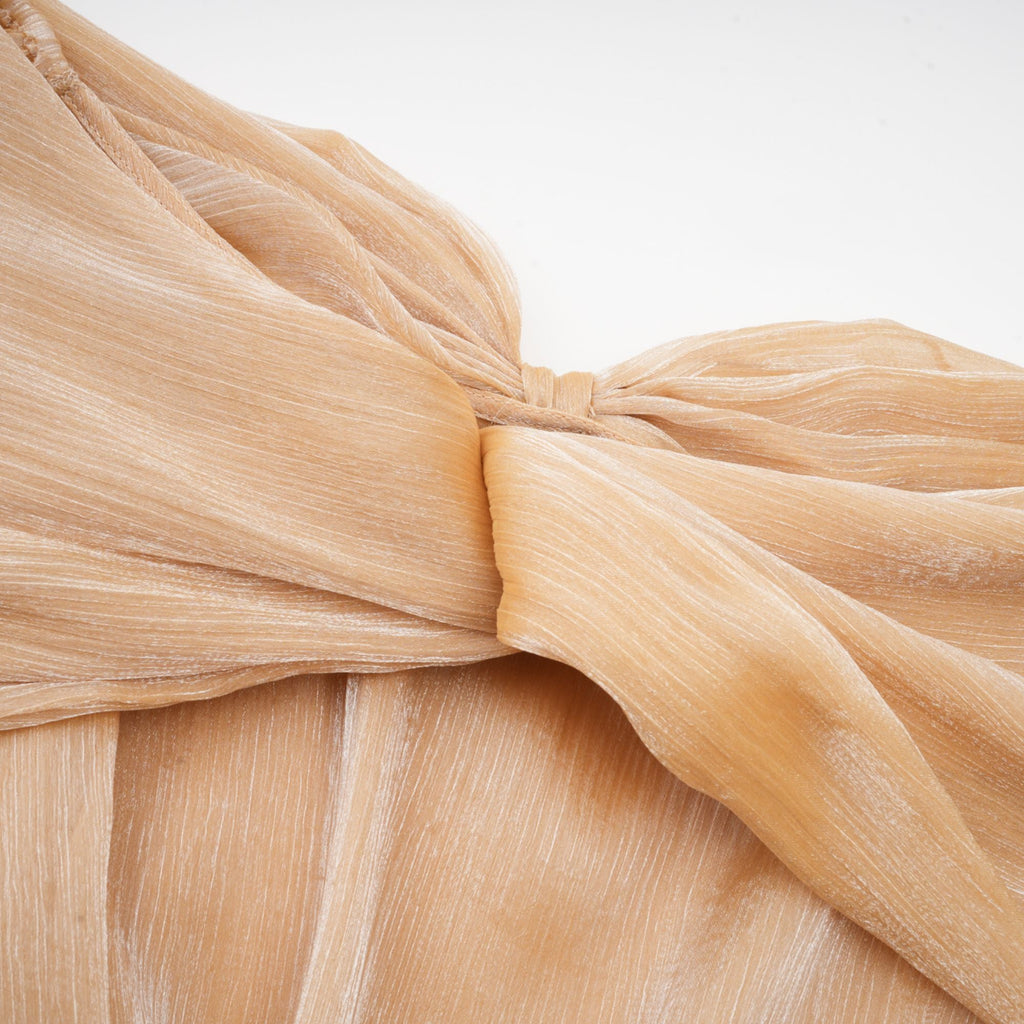 Adelina guldfärgad miniklänning med kristaller och paneler 