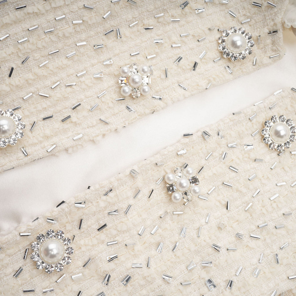 Blanche vit pärl- och volangbeskuren jacka