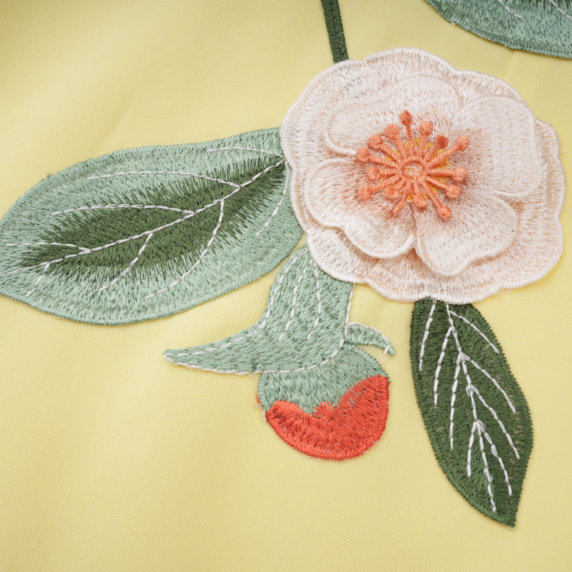 Abigail Gul Blommig Broderad Miniklänning